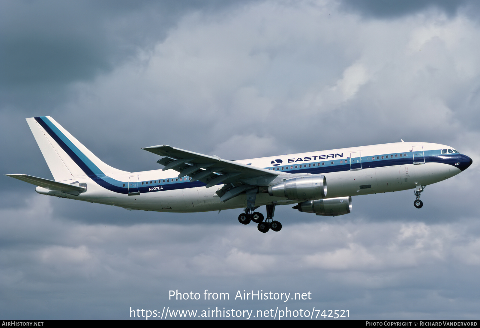 Aircraft Photo of N227EA | Airbus A300B4-203 | Eastern Air Lines | AirHistory.net #742521