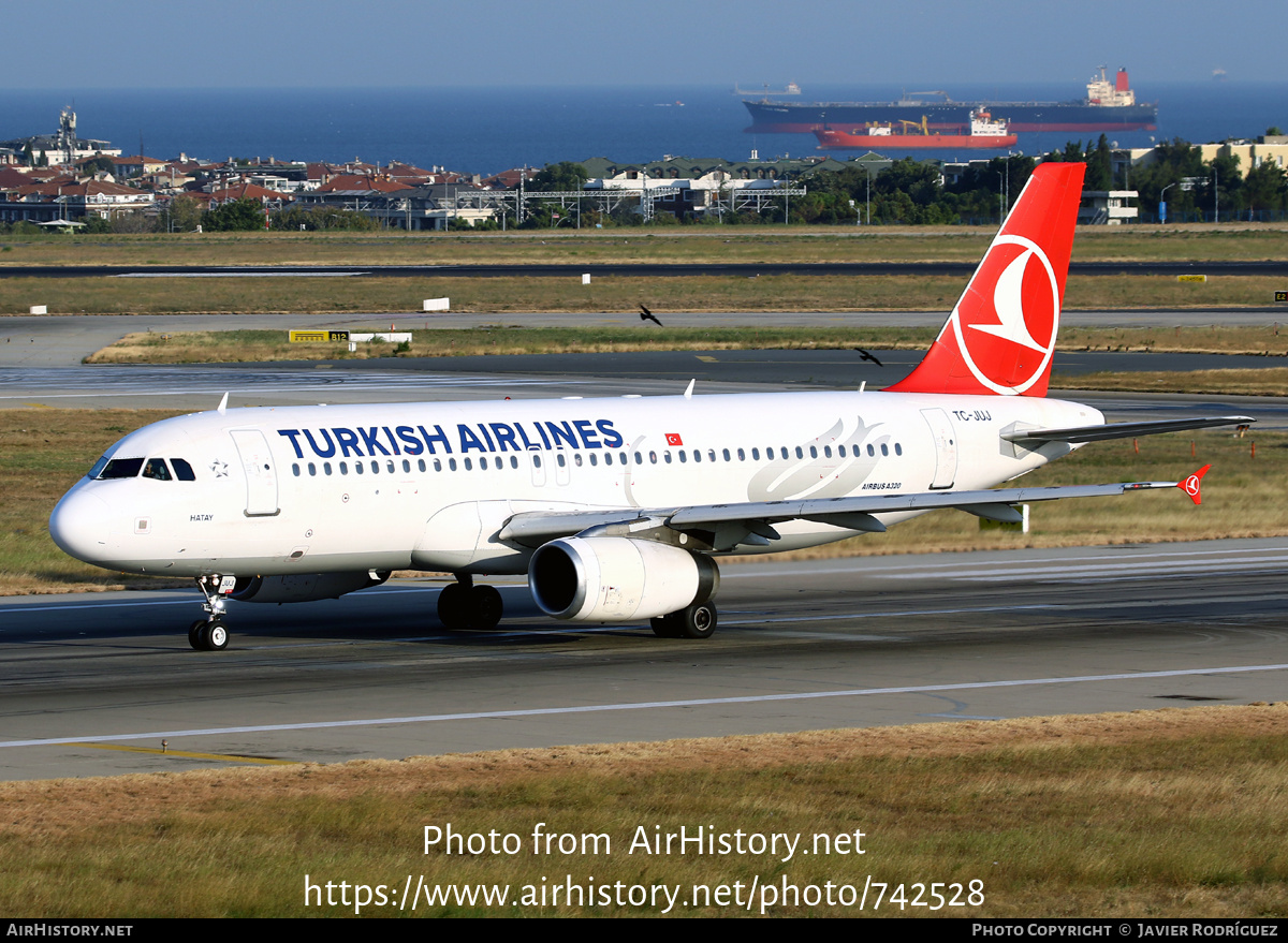 Aircraft Photo of TC-JUJ | Airbus A320-232 | Turkish Airlines | AirHistory.net #742528