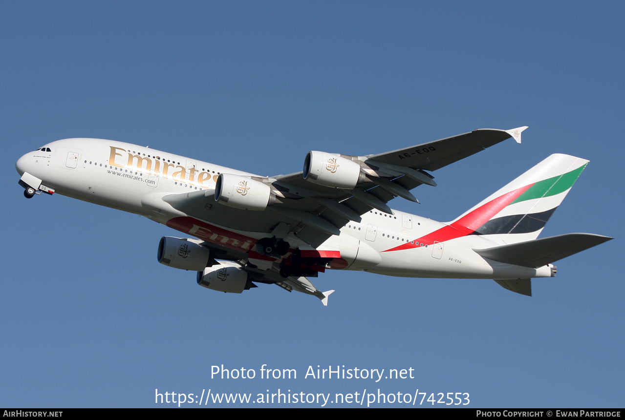 Aircraft Photo of A6-EOQ | Airbus A380-861 | Emirates | AirHistory.net #742553