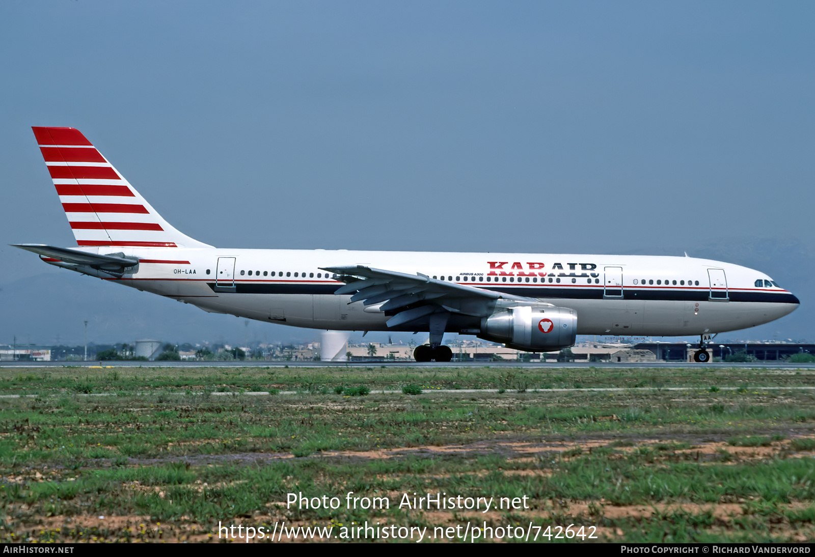 Aircraft Photo of OH-LAA | Airbus A300B4-203FF | Kar-Air | AirHistory.net #742642