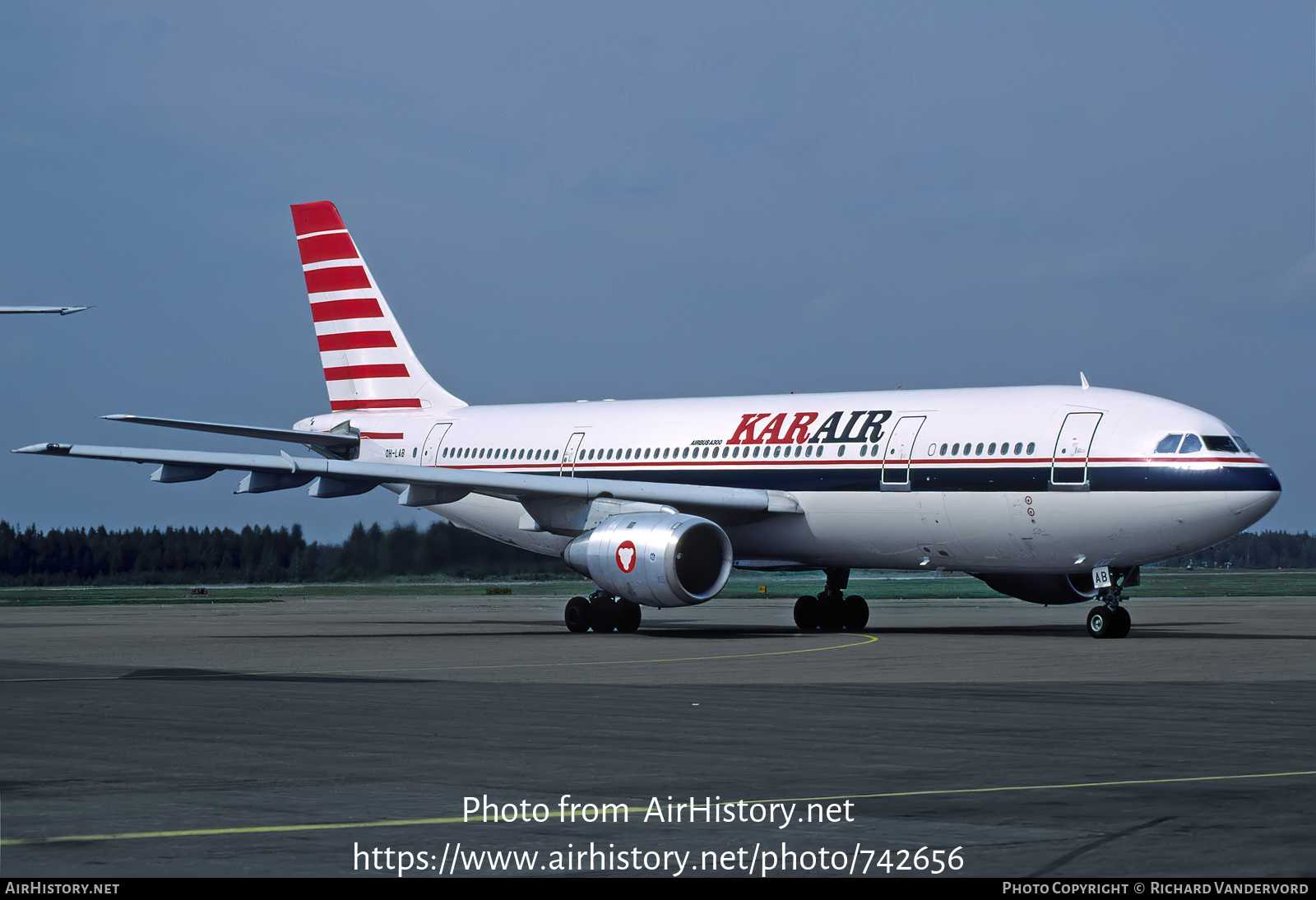 Aircraft Photo of OH-LAB | Airbus A300B4-203FF | Kar-Air | AirHistory.net #742656