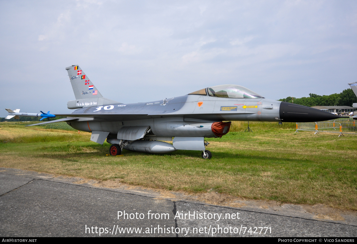 Aircraft Photo of FA-55 | General Dynamics F-16A Fighting Falcon | Belgium - Air Force | AirHistory.net #742771