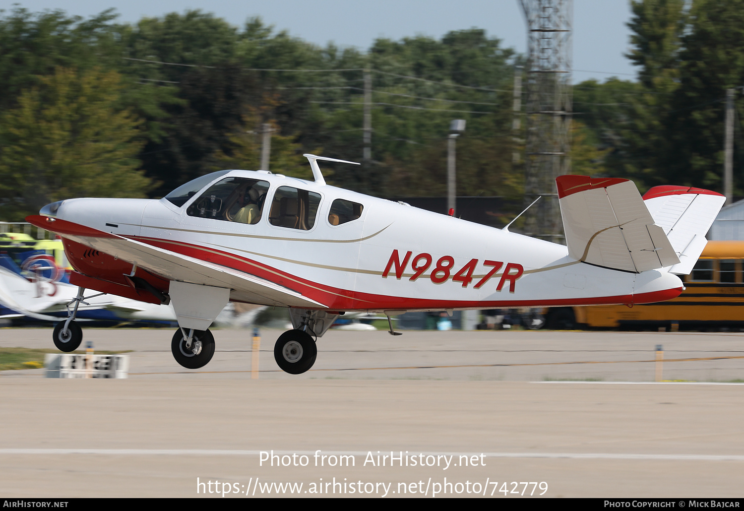 Aircraft Photo of N9847R | Beech M35 Bonanza | AirHistory.net #742779