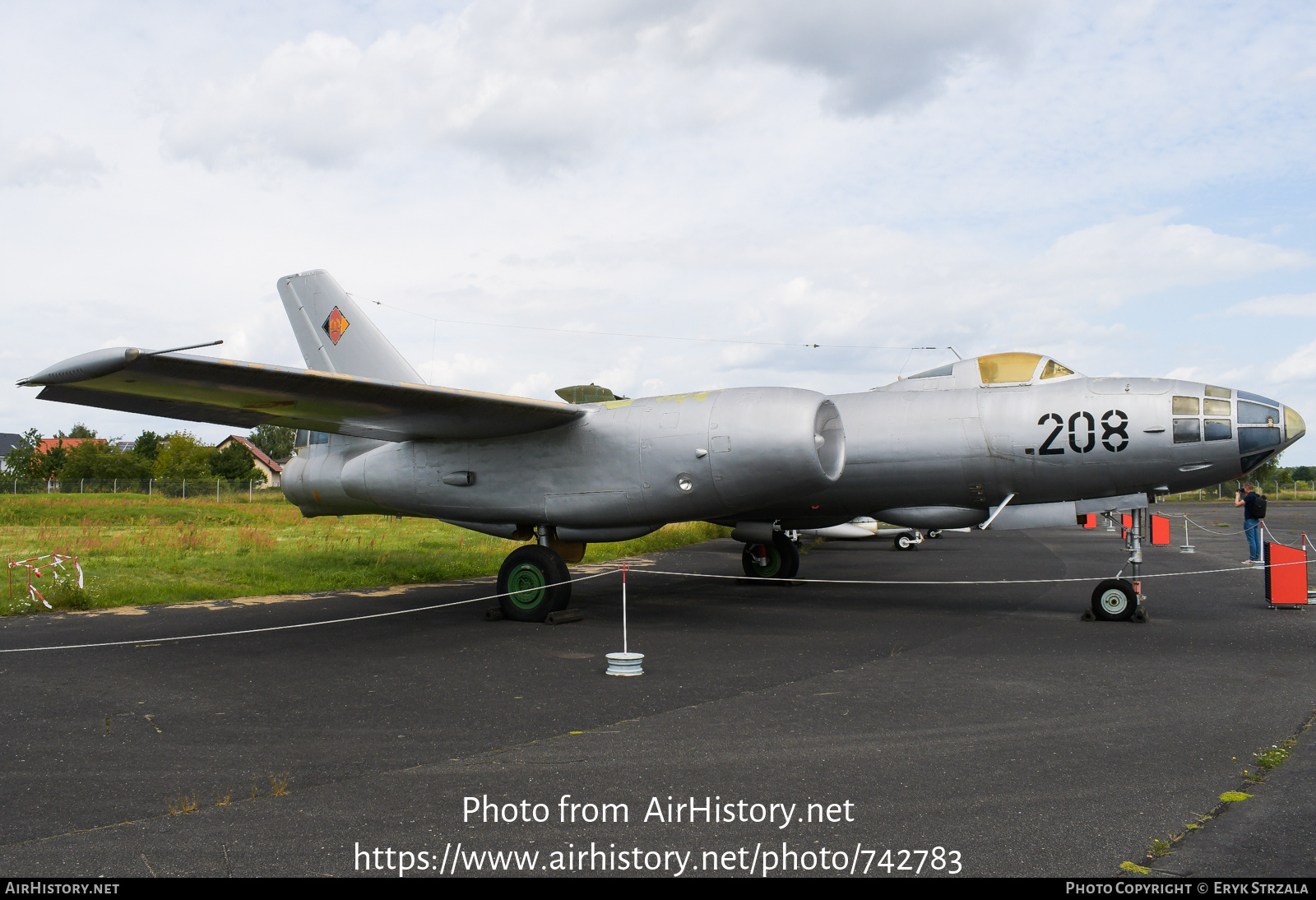 Aircraft Photo of 208 | Ilyushin Il-28 | East Germany - Air Force | AirHistory.net #742783