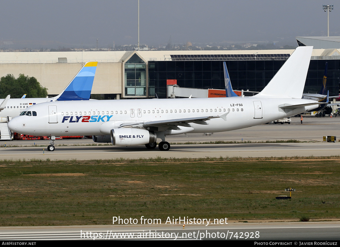 Aircraft Photo of LZ-FSG | Airbus A320-232 | Fly2Sky | AirHistory.net #742928