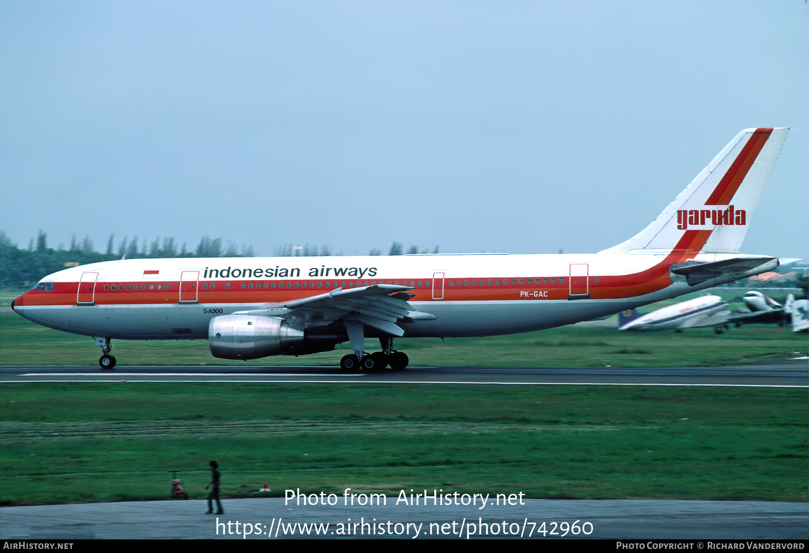 Aircraft Photo of PK-GAC | Airbus A300B4-220 | Garuda Indonesian Airways | AirHistory.net #742960