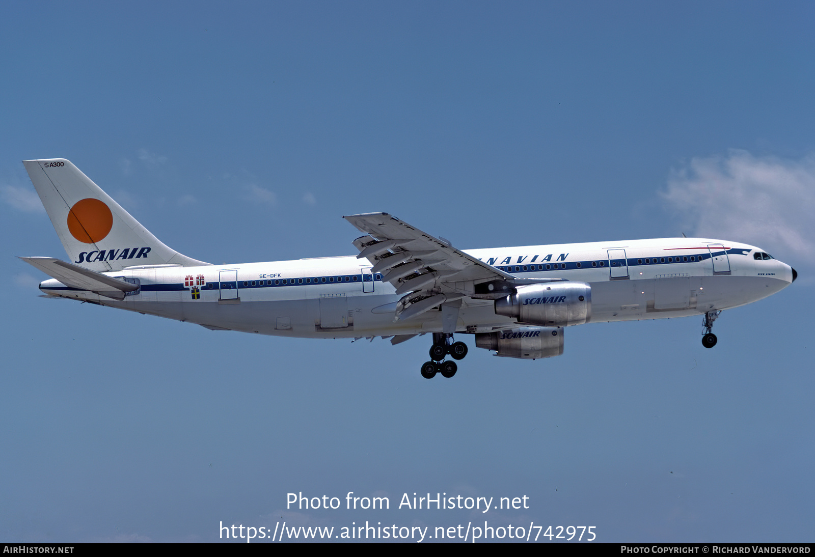 Aircraft Photo of SE-DFK | Airbus A300B4-120 | Scandinavian Airlines - SAS | AirHistory.net #742975