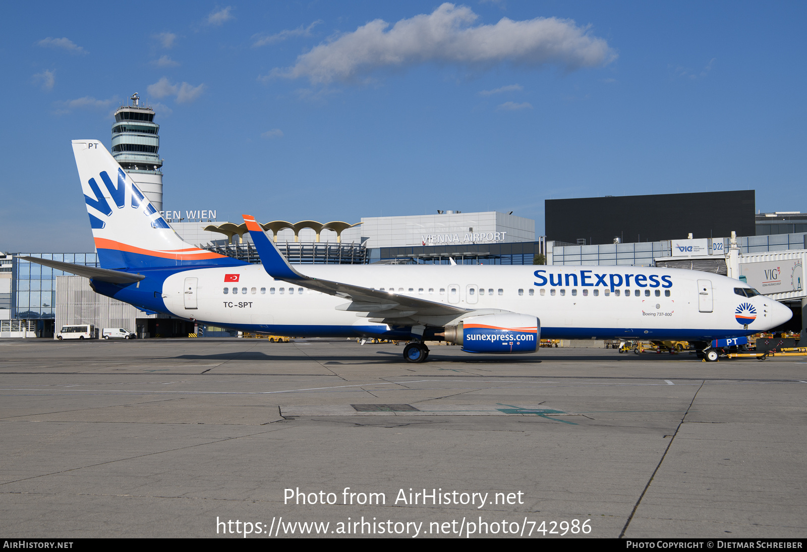 Aircraft Photo of TC-SPT | Boeing 737-8U3 | SunExpress | AirHistory.net #742986