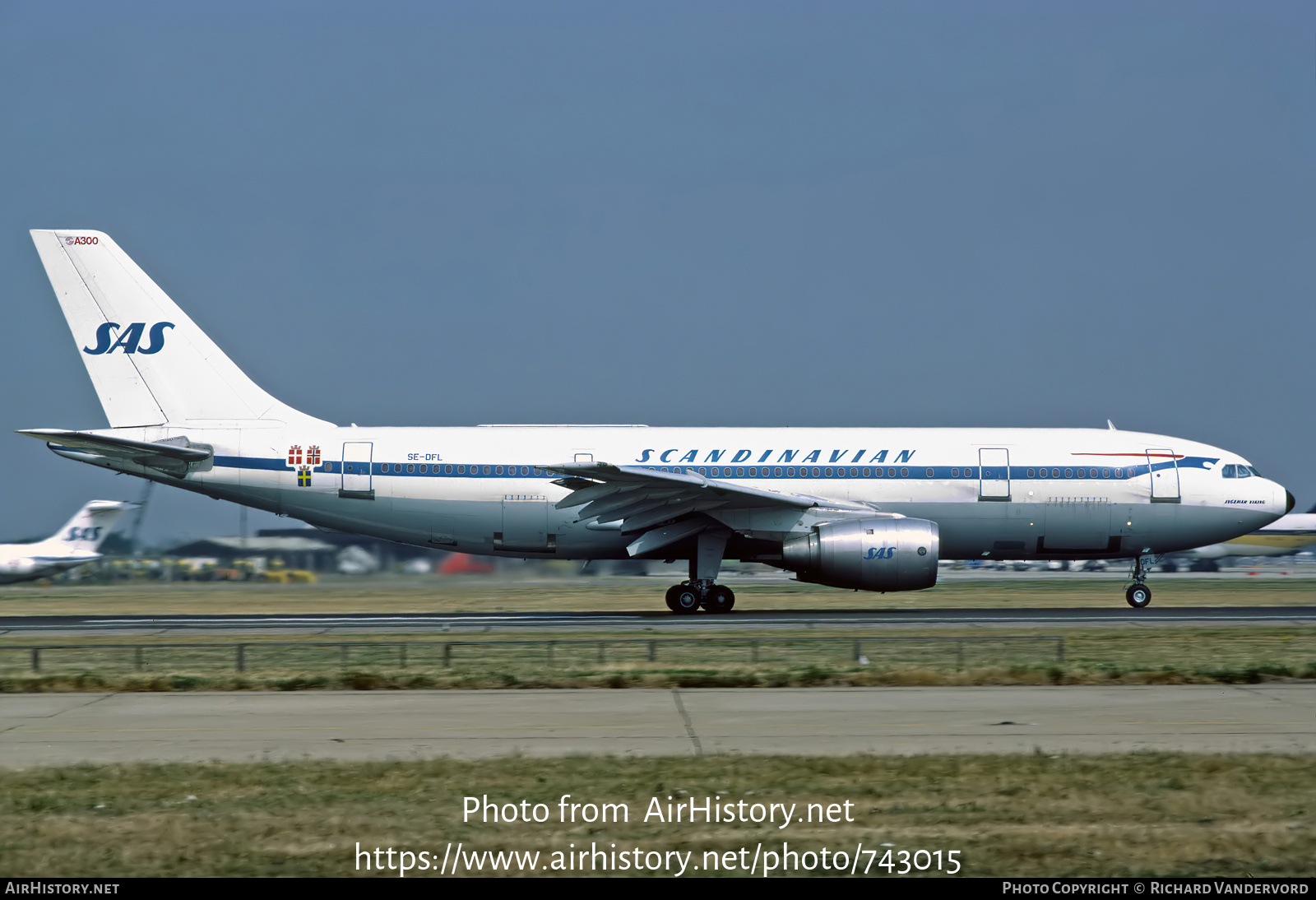 Aircraft Photo of SE-DFL | Airbus A300B2-320 | Scandinavian Airlines - SAS | AirHistory.net #743015