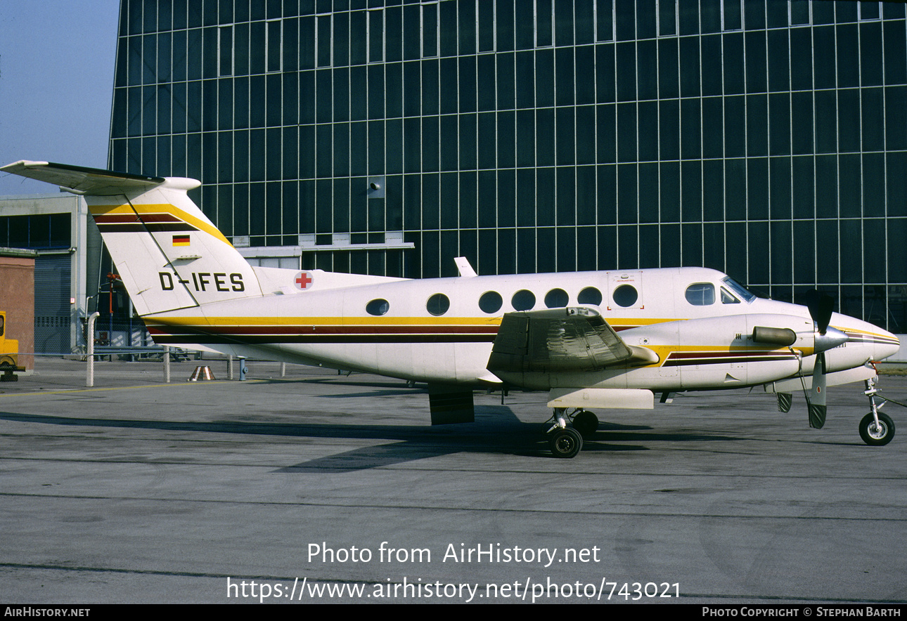 Aircraft Photo of D-IFES | Beech B200 Super King Air | AirHistory.net #743021