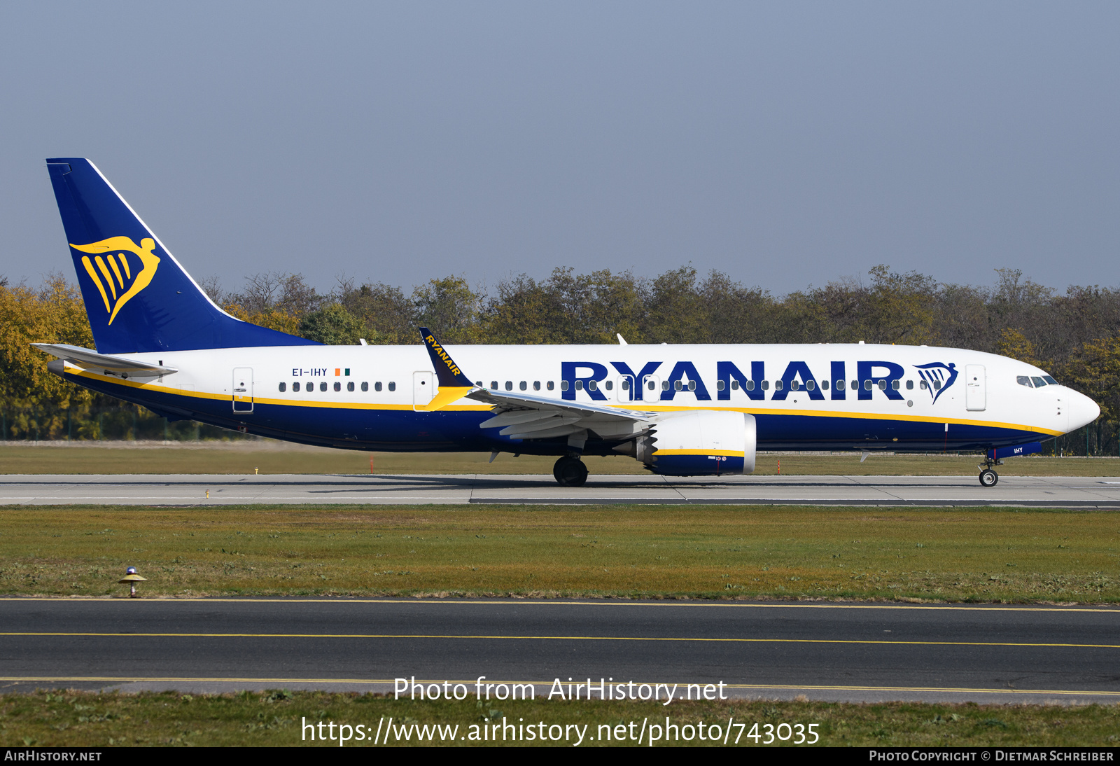 Aircraft Photo of EI-IHY | Boeing 737-8200 Max 200 | Ryanair | AirHistory.net #743035