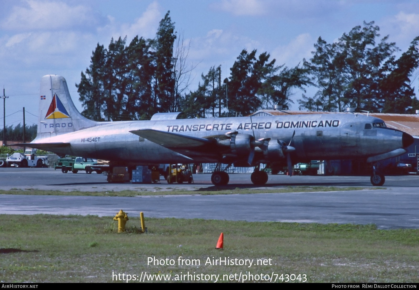 Aircraft Photo of HI-454CT | Douglas DC-6 | TRADO - Transporte Aereo Dominicano | AirHistory.net #743043