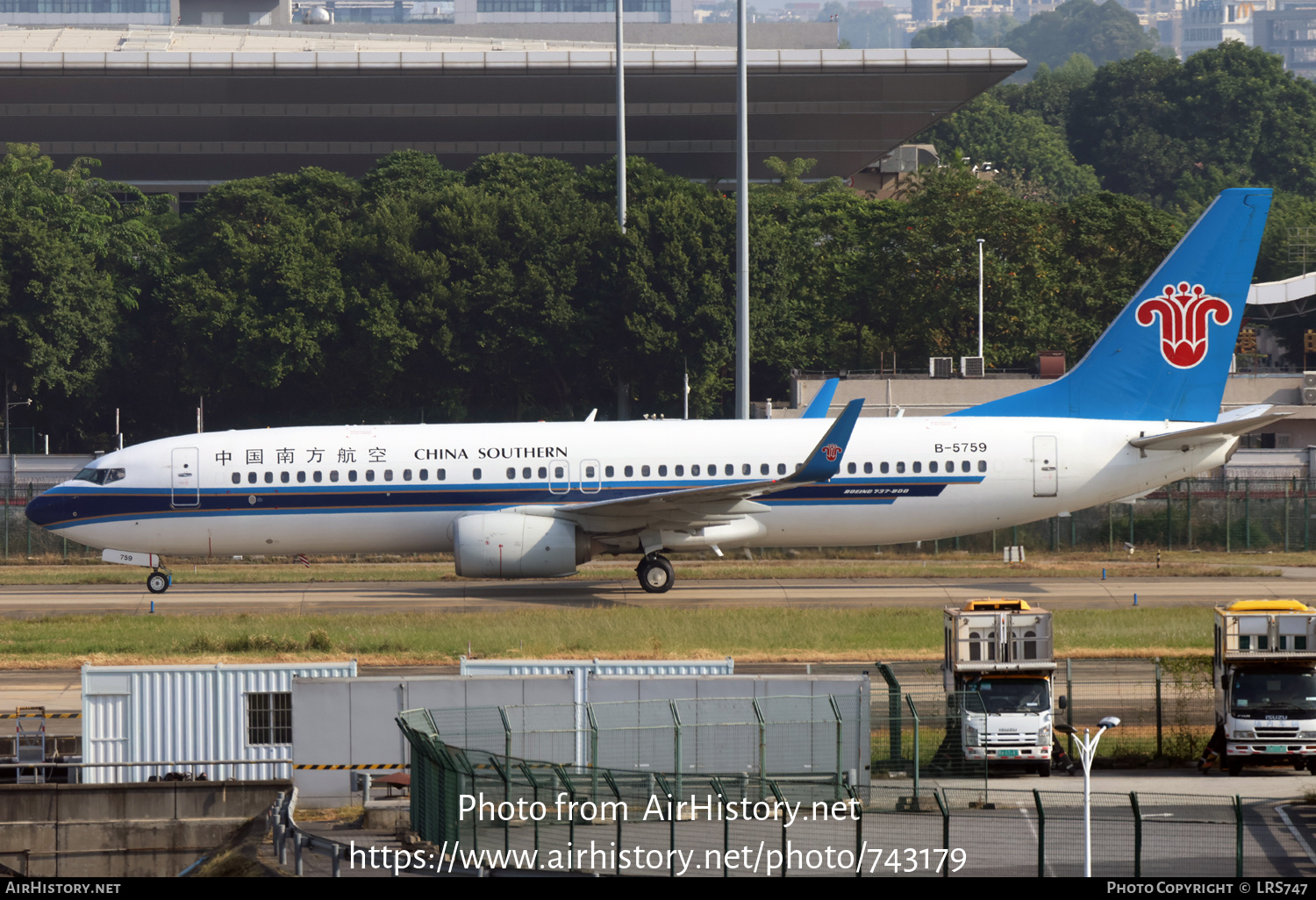 Aircraft Photo of B-5759 | Boeing 737-81B | China Southern Airlines | AirHistory.net #743179