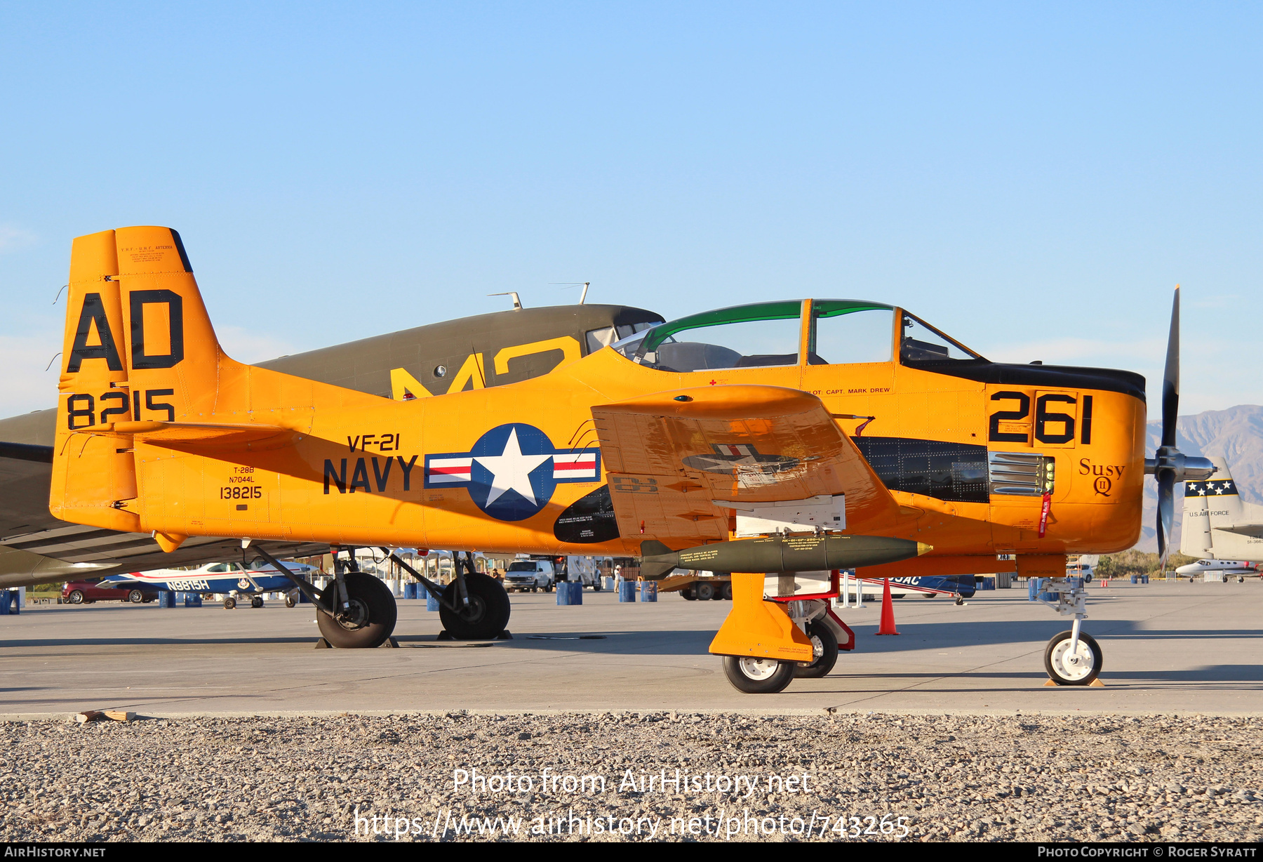 Aircraft Photo of N7044L / 138215 | North American T-28B Trojan | USA - Navy | AirHistory.net #743265