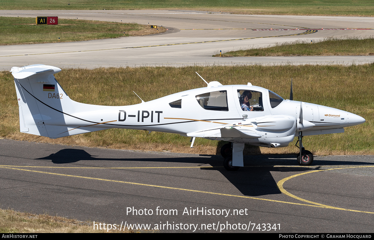 Aircraft Photo of D-IPIT | Diamond DA62 | AirHistory.net #743341