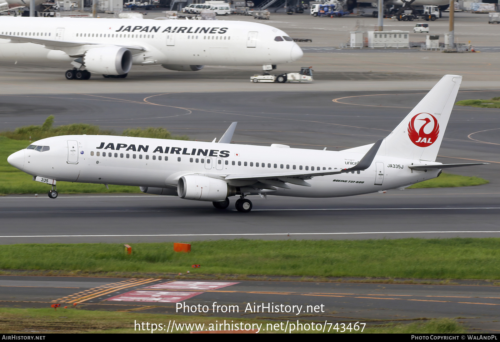 Aircraft Photo of JA335J | Boeing 737-846 | Japan Airlines - JAL | AirHistory.net #743467