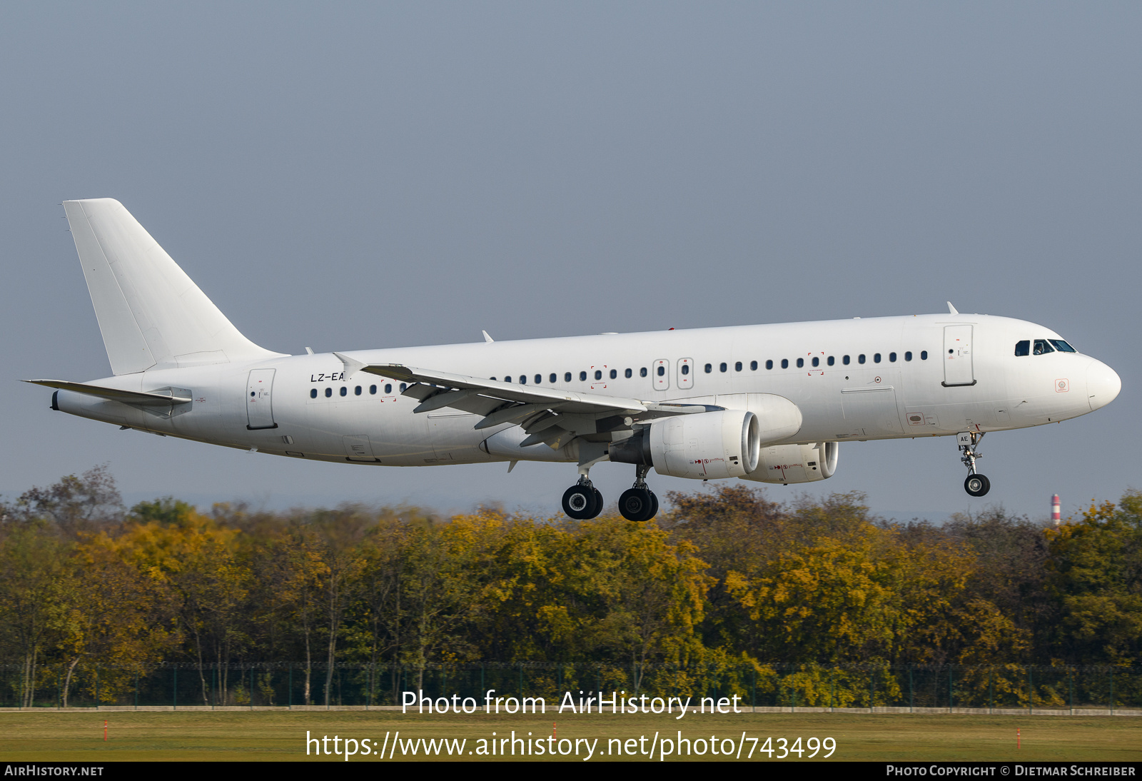 Aircraft Photo of LZ-EAE | Airbus A320-214 | Electra Airways | AirHistory.net #743499