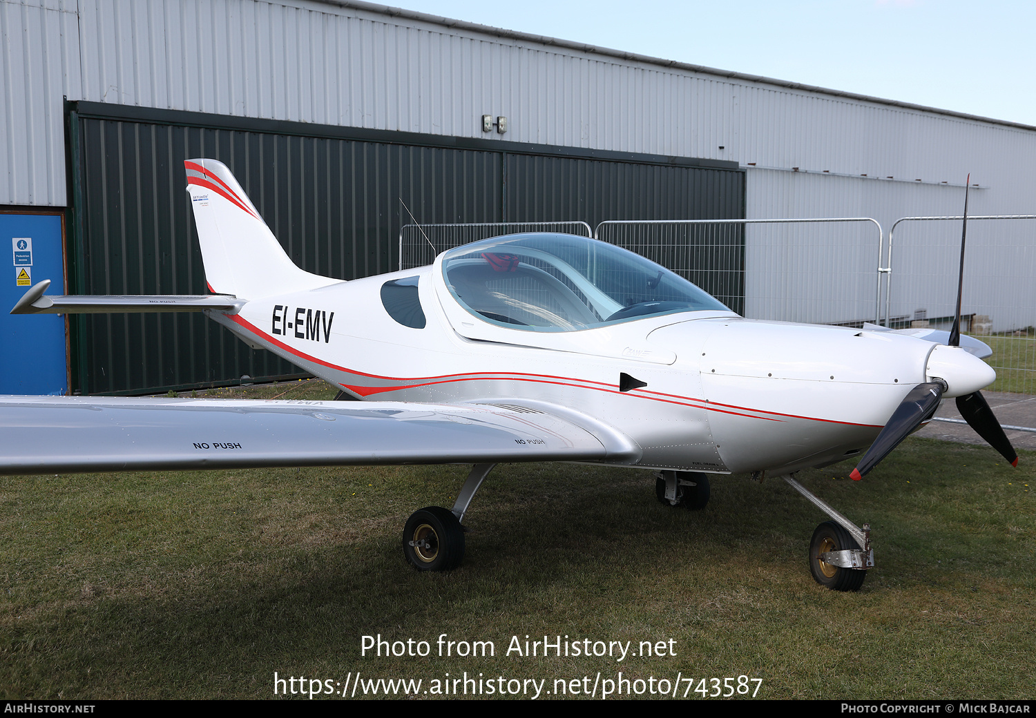 Aircraft Photo of EI-EMV | Czech Aircraft Works SportCruiser | AirHistory.net #743587