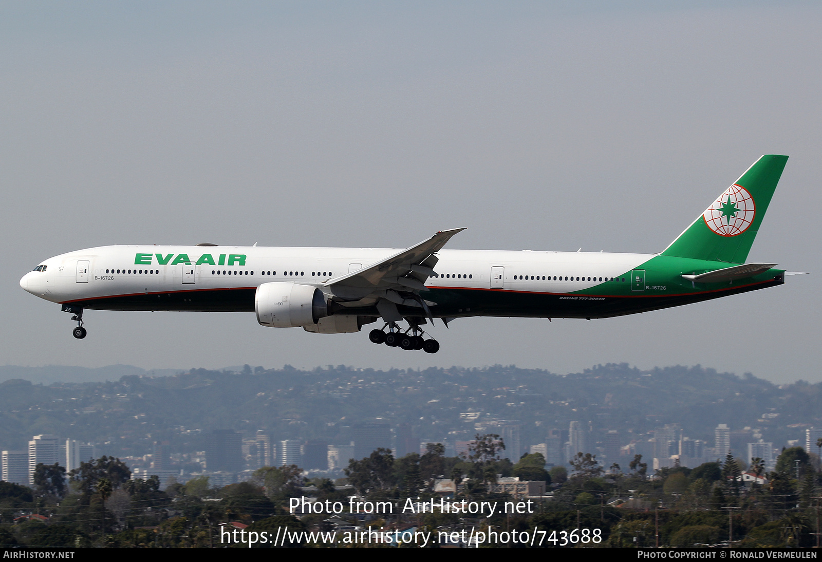 Aircraft Photo of B-16726 | Boeing 777-35E/ER | EVA Air | AirHistory.net #743688