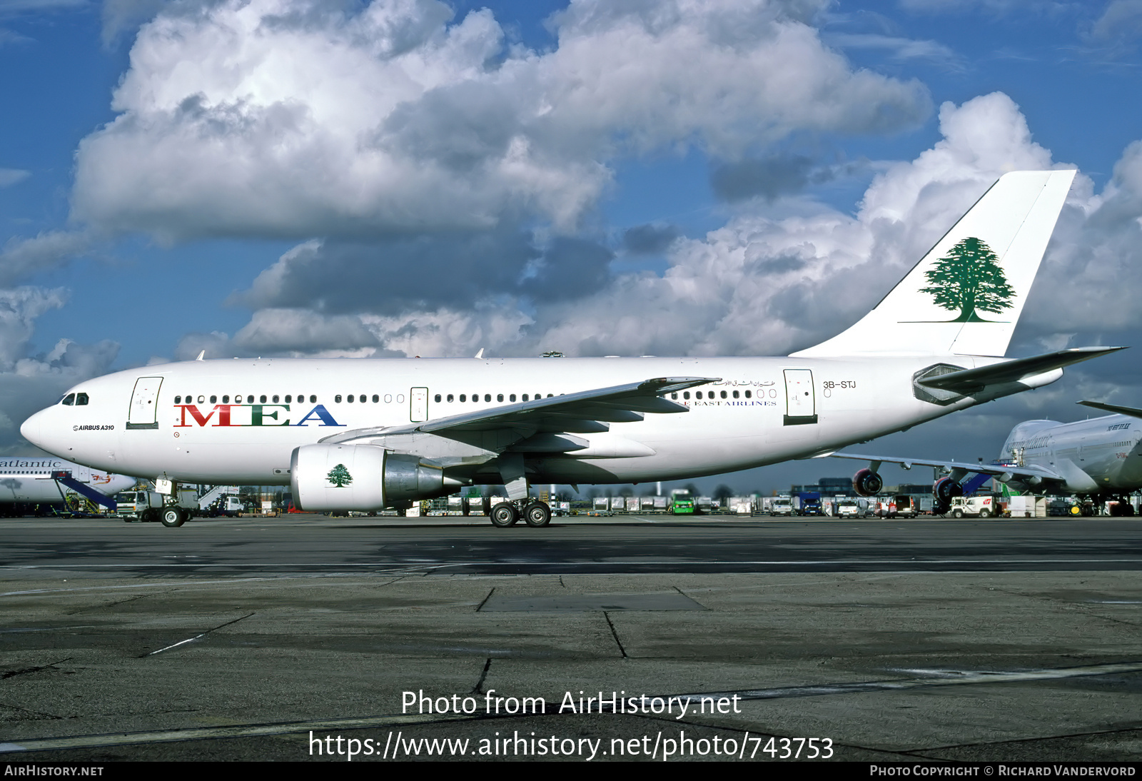 Aircraft Photo of 3B-STJ | Airbus A310-222 | MEA - Middle East Airlines | AirHistory.net #743753