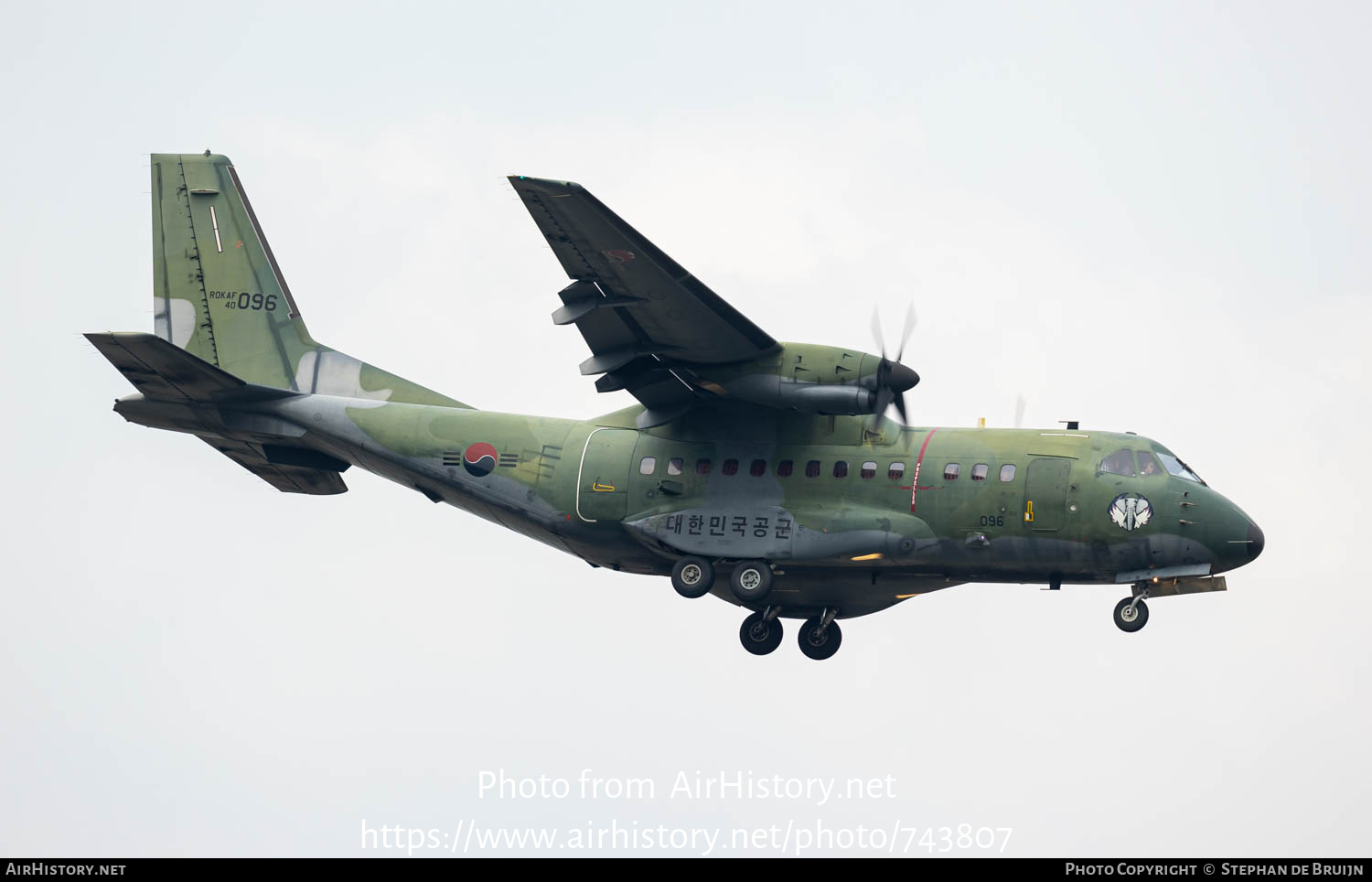 Aircraft Photo of 40-096 | CASA/IPTN CN235M-100 | South Korea - Air Force | AirHistory.net #743807