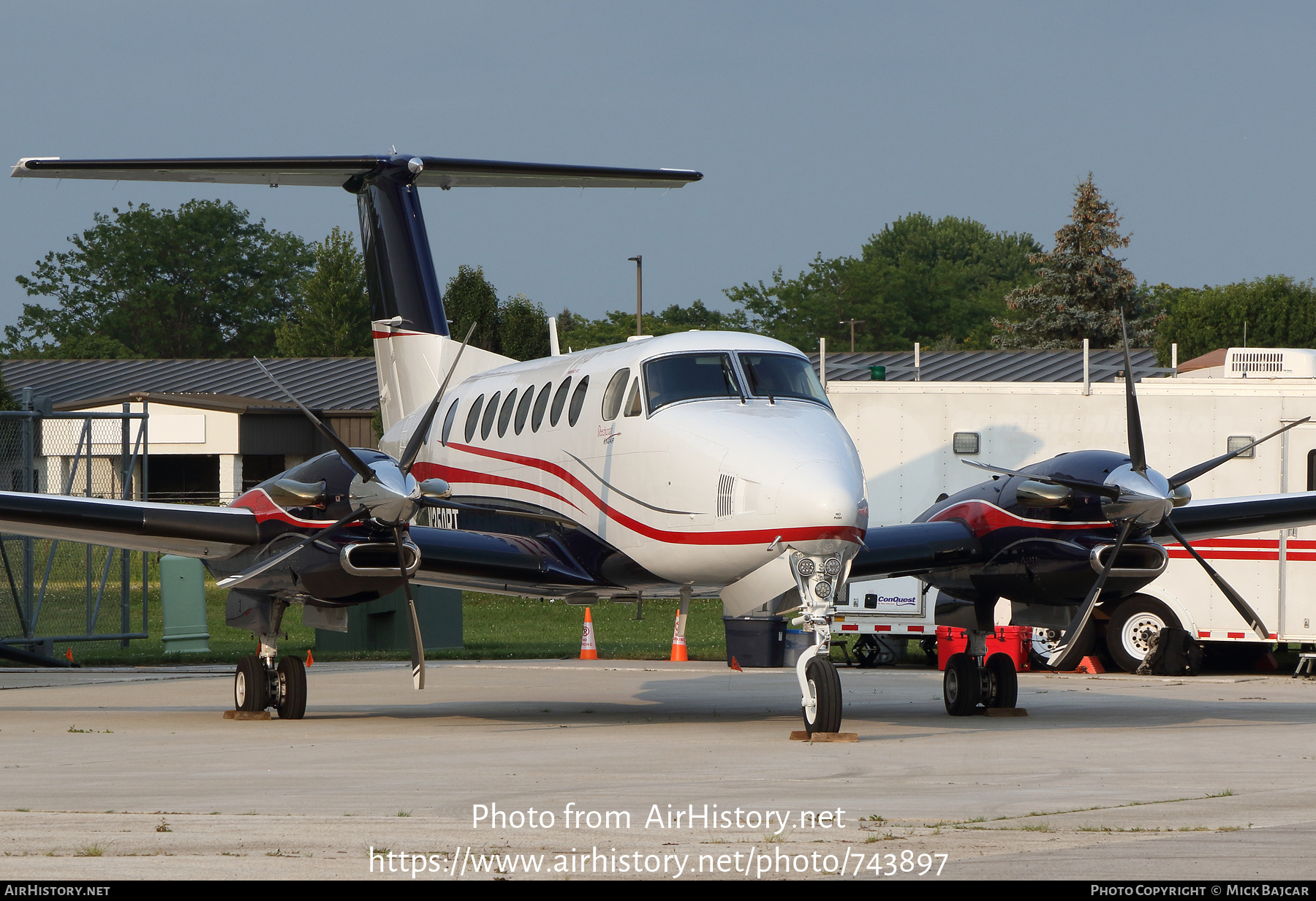 Aircraft Photo of N350RT | Raytheon 350 King Air (B300) | AirHistory.net #743897