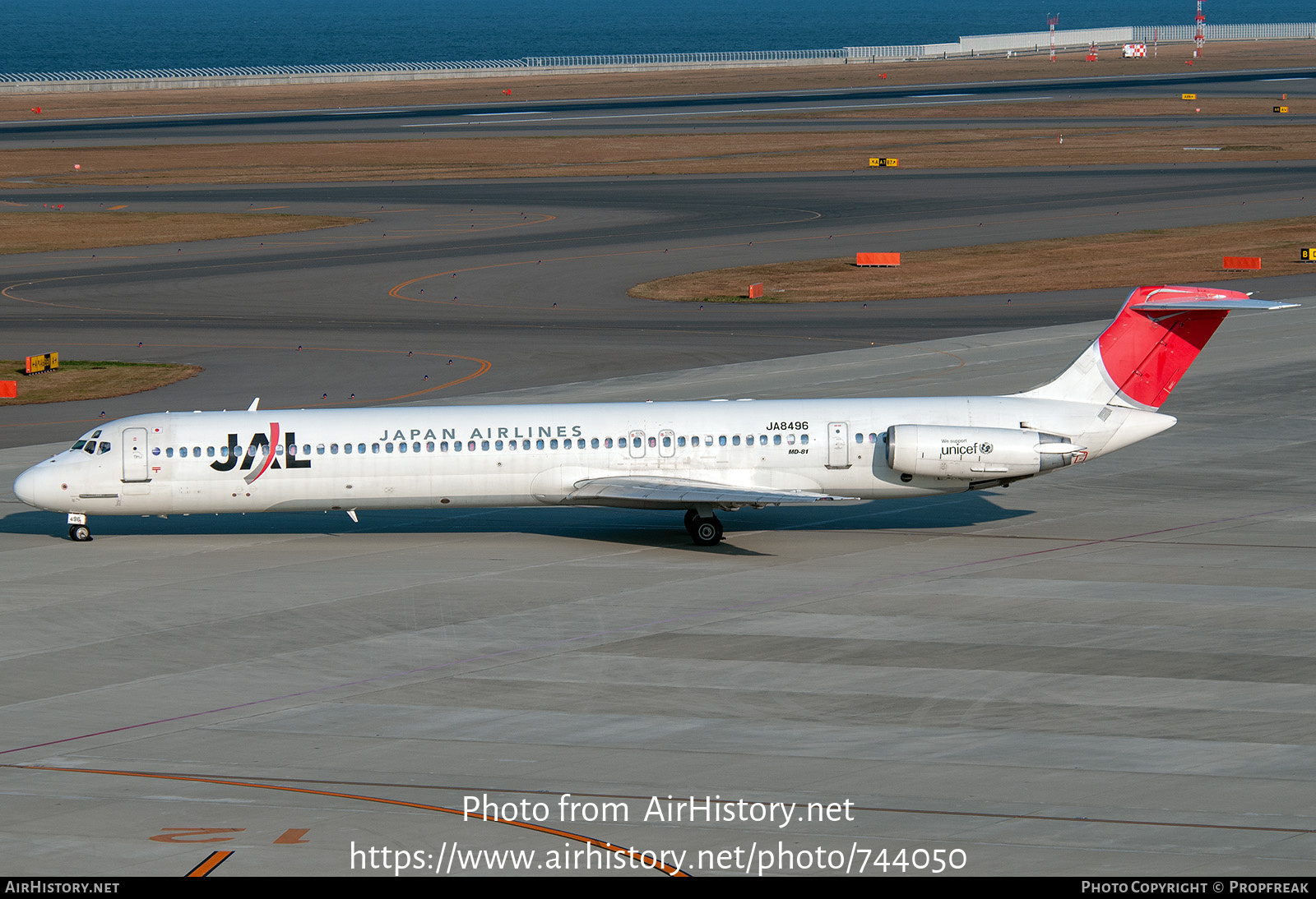 Aircraft Photo of JA8496 | McDonnell Douglas MD-81 (DC-9-81) | Japan Airlines - JAL | AirHistory.net #744050