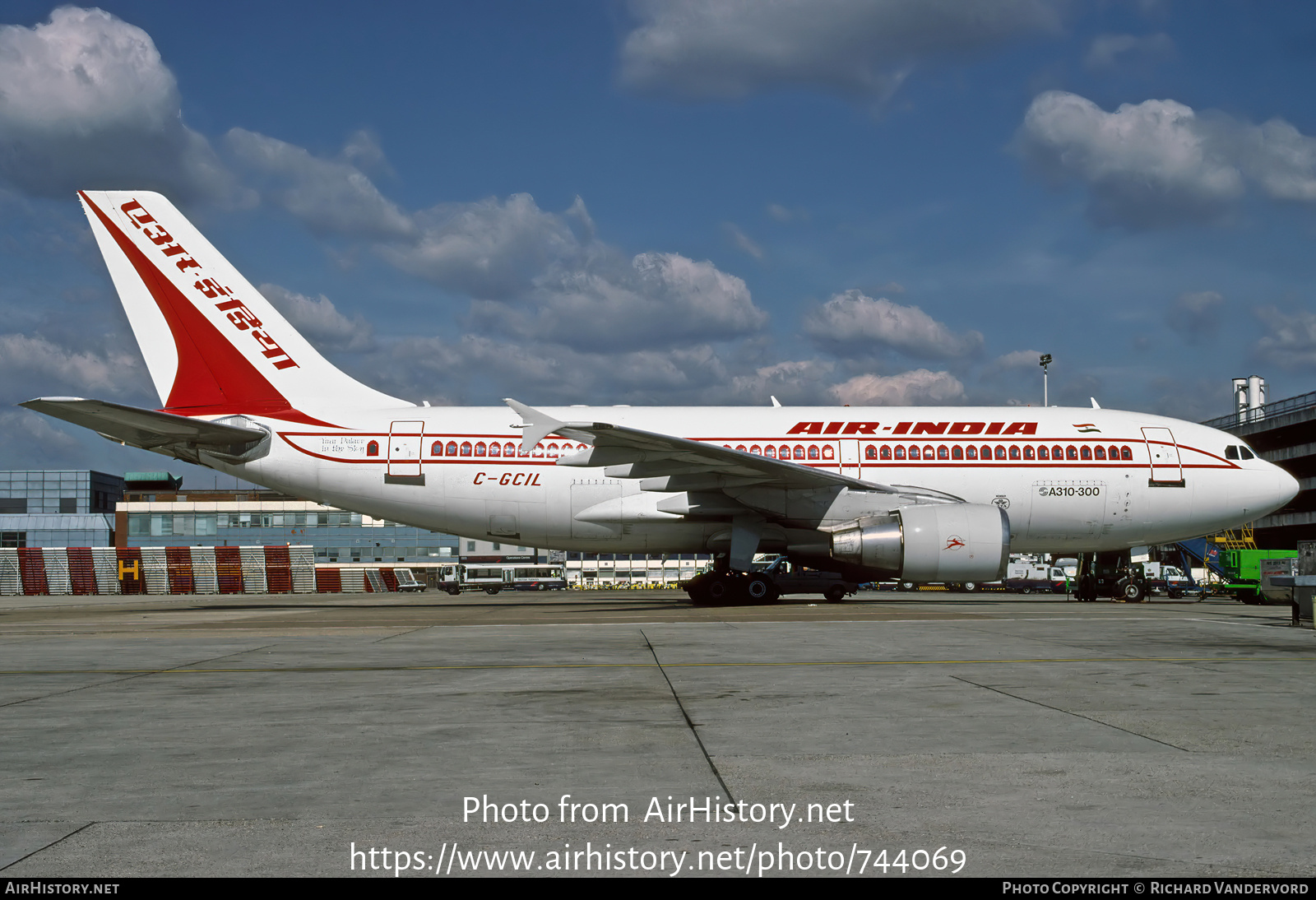 Aircraft Photo of C-GCIL | Airbus A310-324 | Air India | AirHistory.net #744069