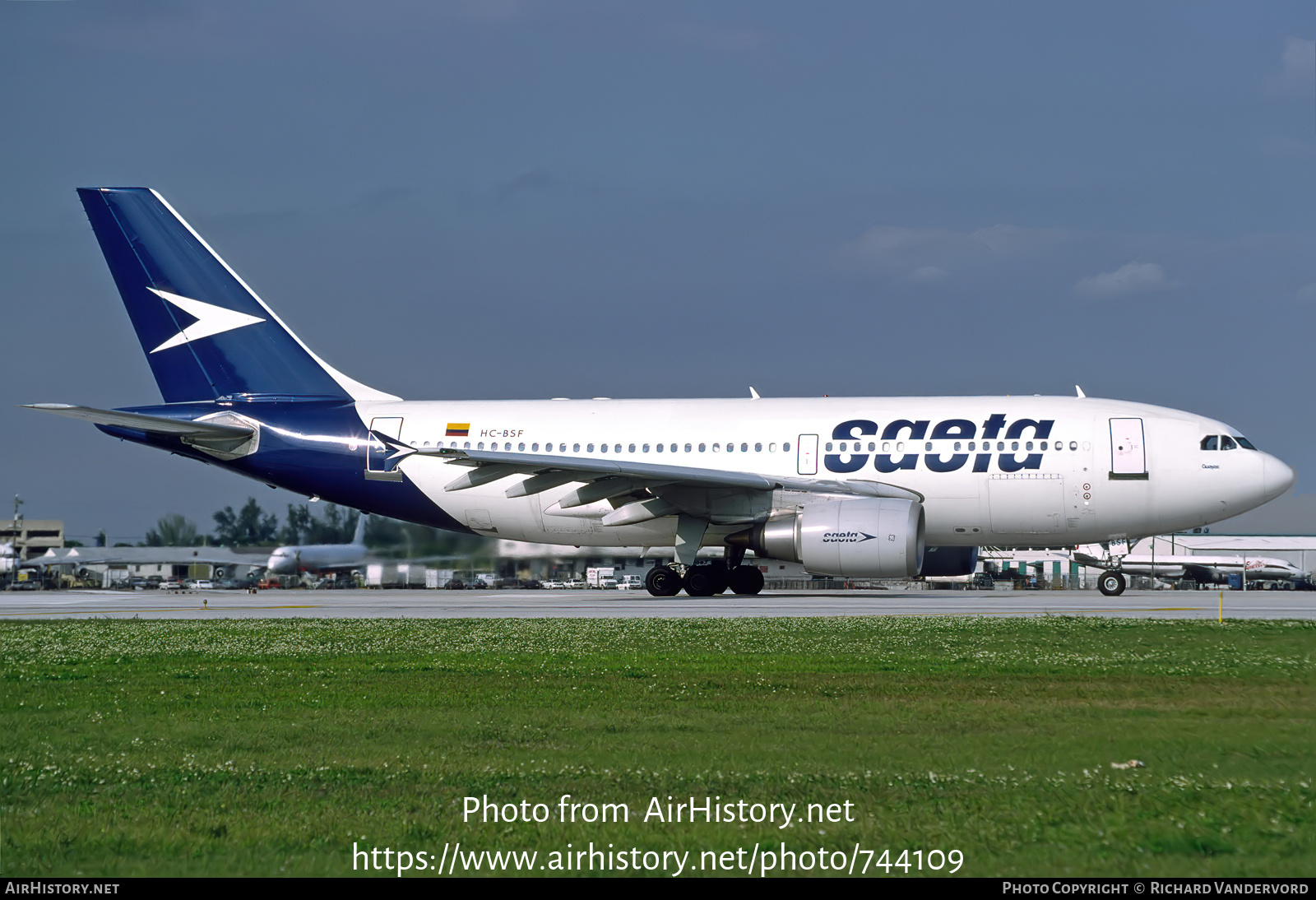 Aircraft Photo of HC-BSF | Airbus A310-304 | SAETA | AirHistory.net #744109