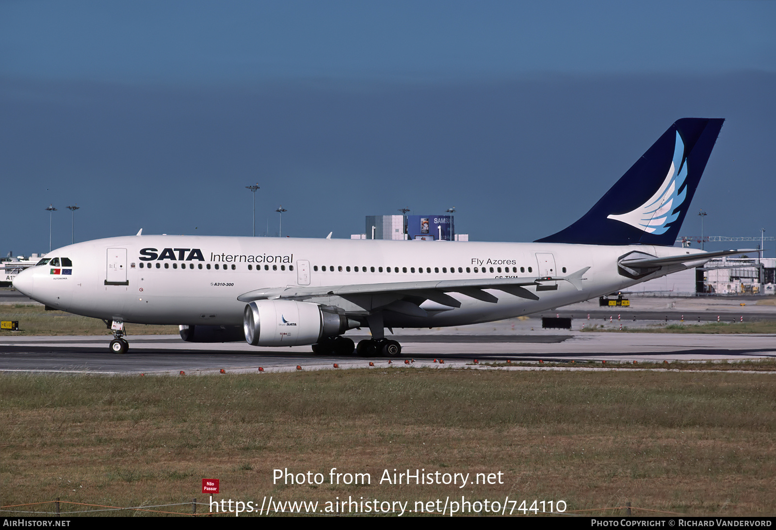 Aircraft Photo of CS-TKM | Airbus A310-304 | SATA Internacional | AirHistory.net #744110