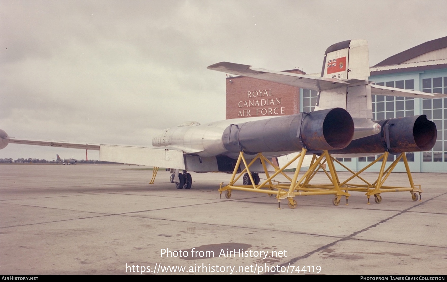 Aircraft Photo of 18516 | Avro Canada CF-100 Canuck Mk.5 | Canada - Air Force | AirHistory.net #744119