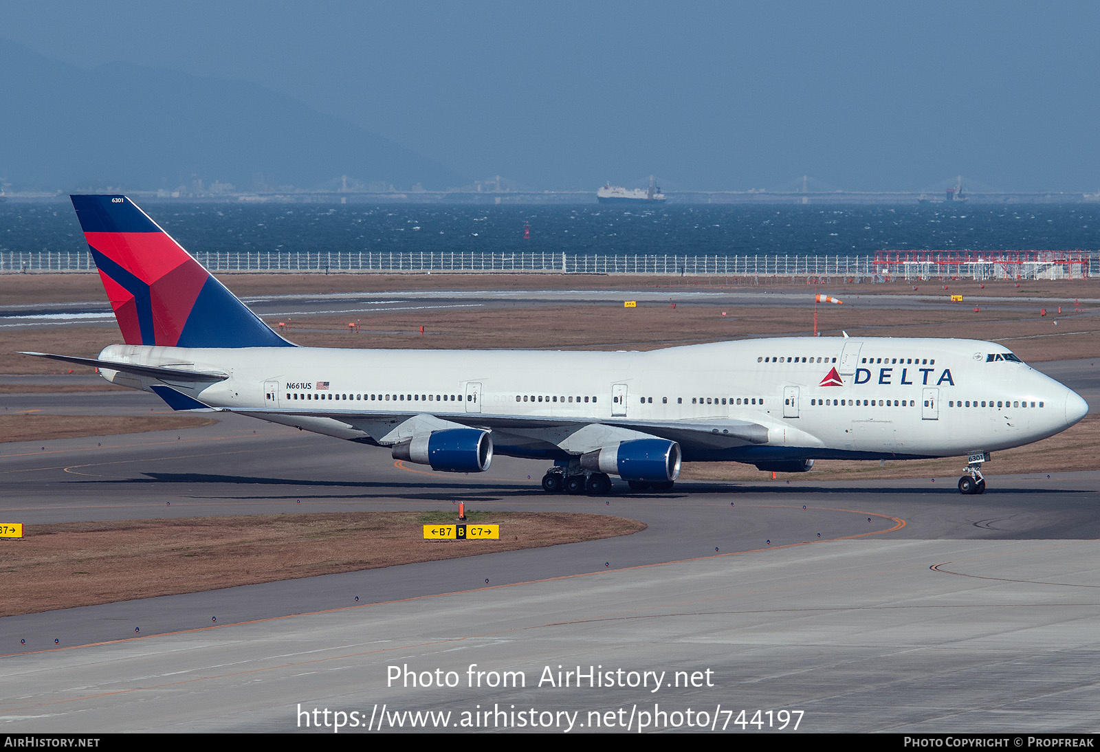 Aircraft Photo of N661US | Boeing 747-451 | Delta Air Lines | AirHistory.net #744197