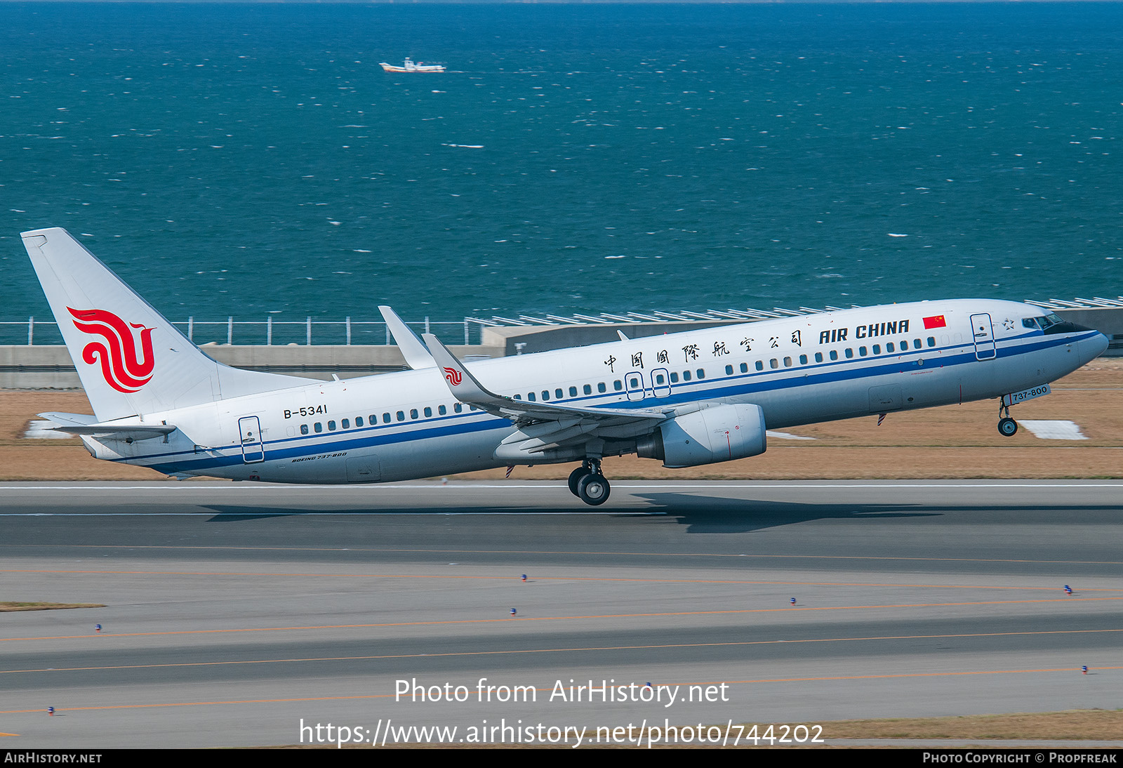 Aircraft Photo of B-5341 | Boeing 737-89L | Air China | AirHistory.net #744202