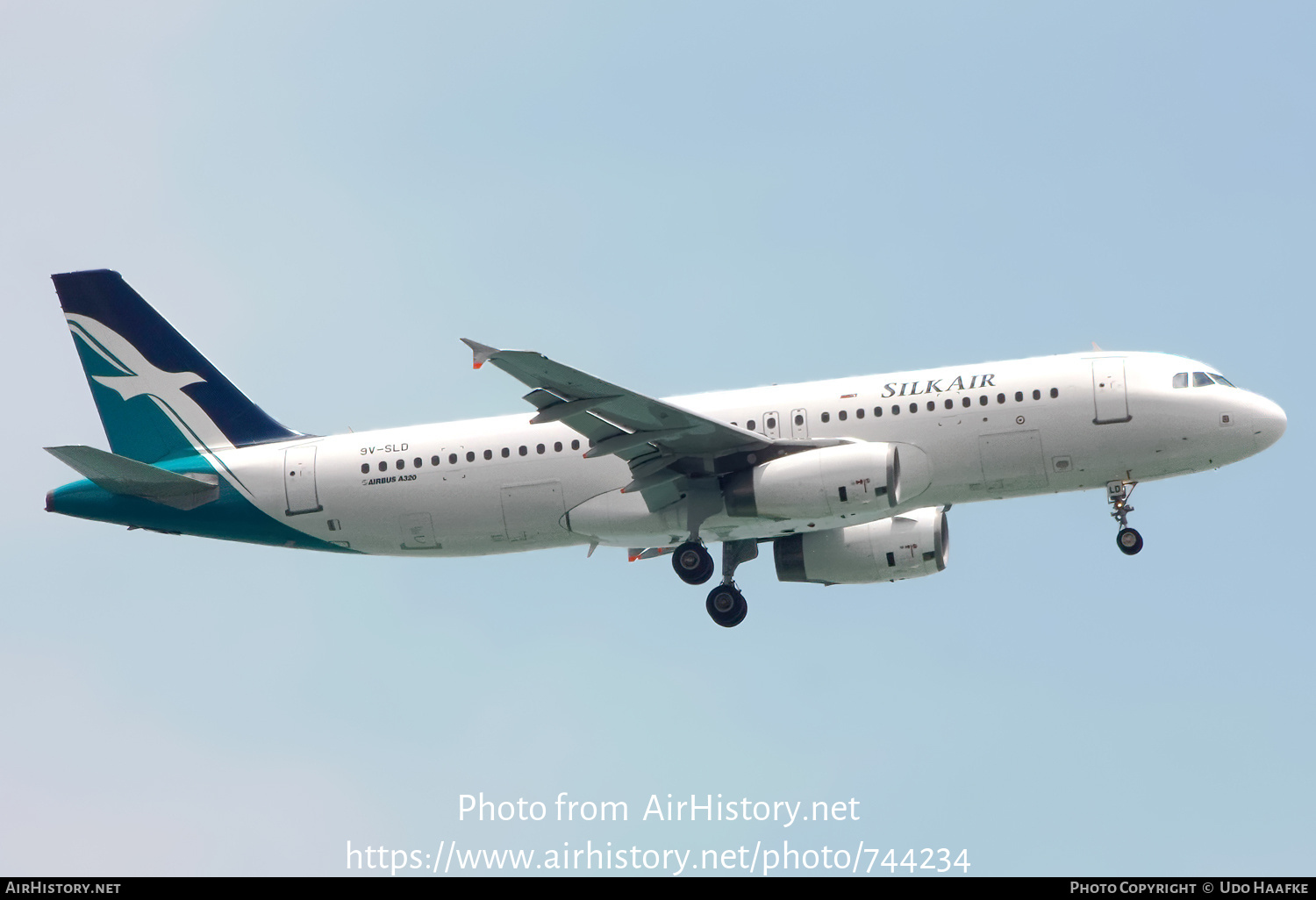 Aircraft Photo of 9V-SLD | Airbus A320-232 | SilkAir | AirHistory.net #744234