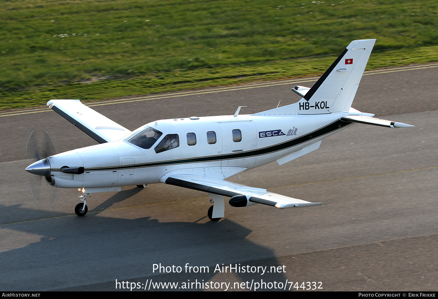 Aircraft Photo of HB-KOL | Socata TBM-700B | ESCAair | AirHistory.net #744332