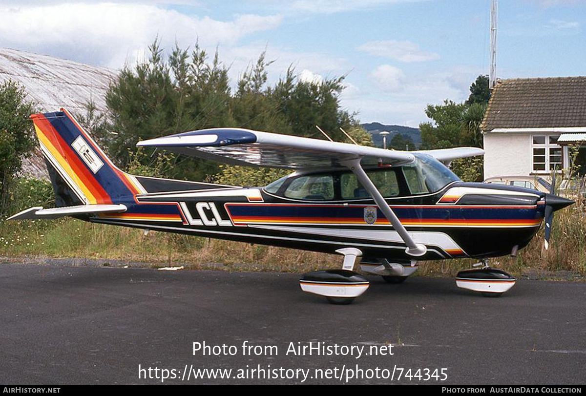 Aircraft Photo of ZK-LCL / LCL | Cessna 172N Skyhawk | AirHistory.net #744345