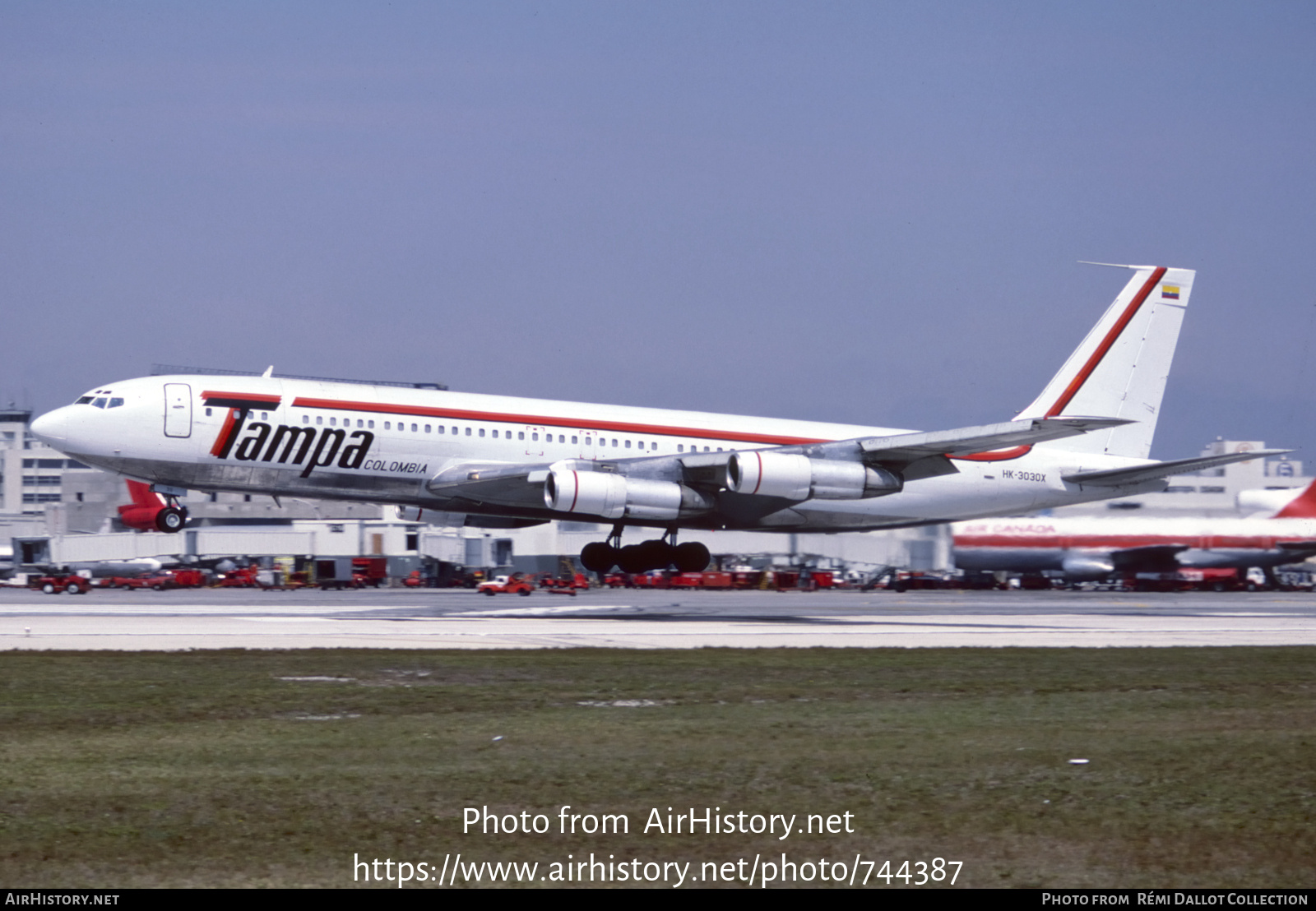 Aircraft Photo of HK-3030X | Boeing 707-338C | TAMPA - Transportes Aéreos Mercantiles Panamericanos | AirHistory.net #744387