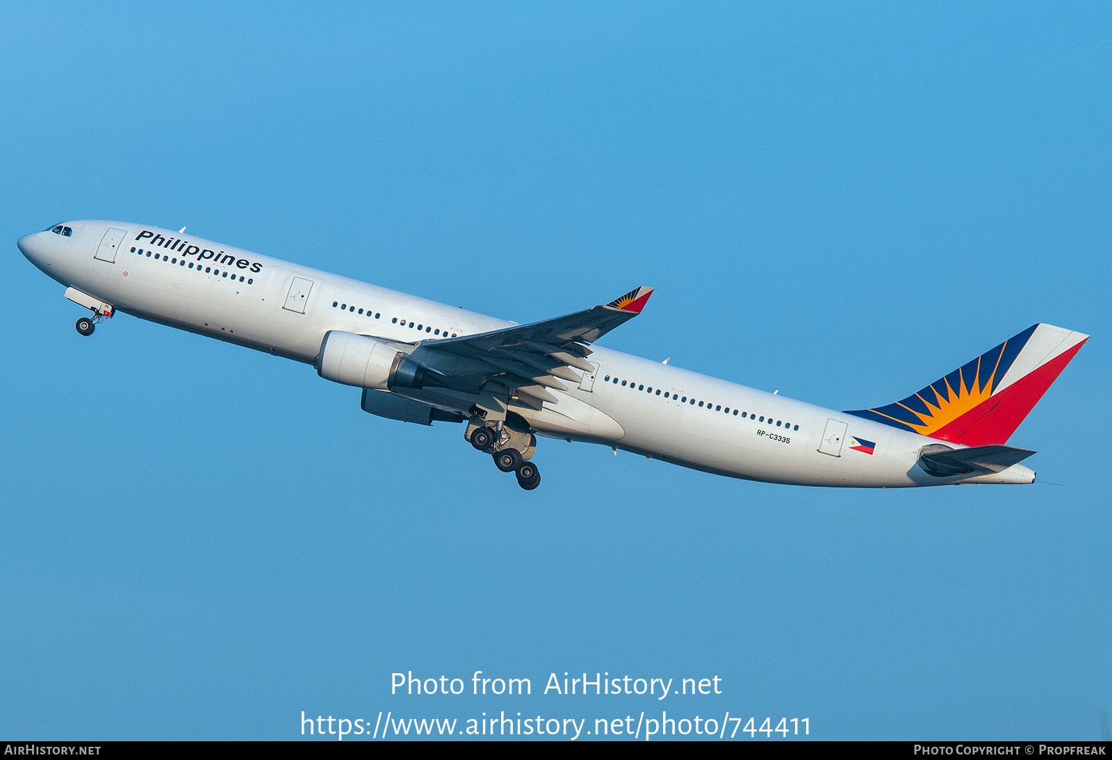 Aircraft Photo of RP-C3335 | Airbus A330-301 | Philippine Airlines | AirHistory.net #744411