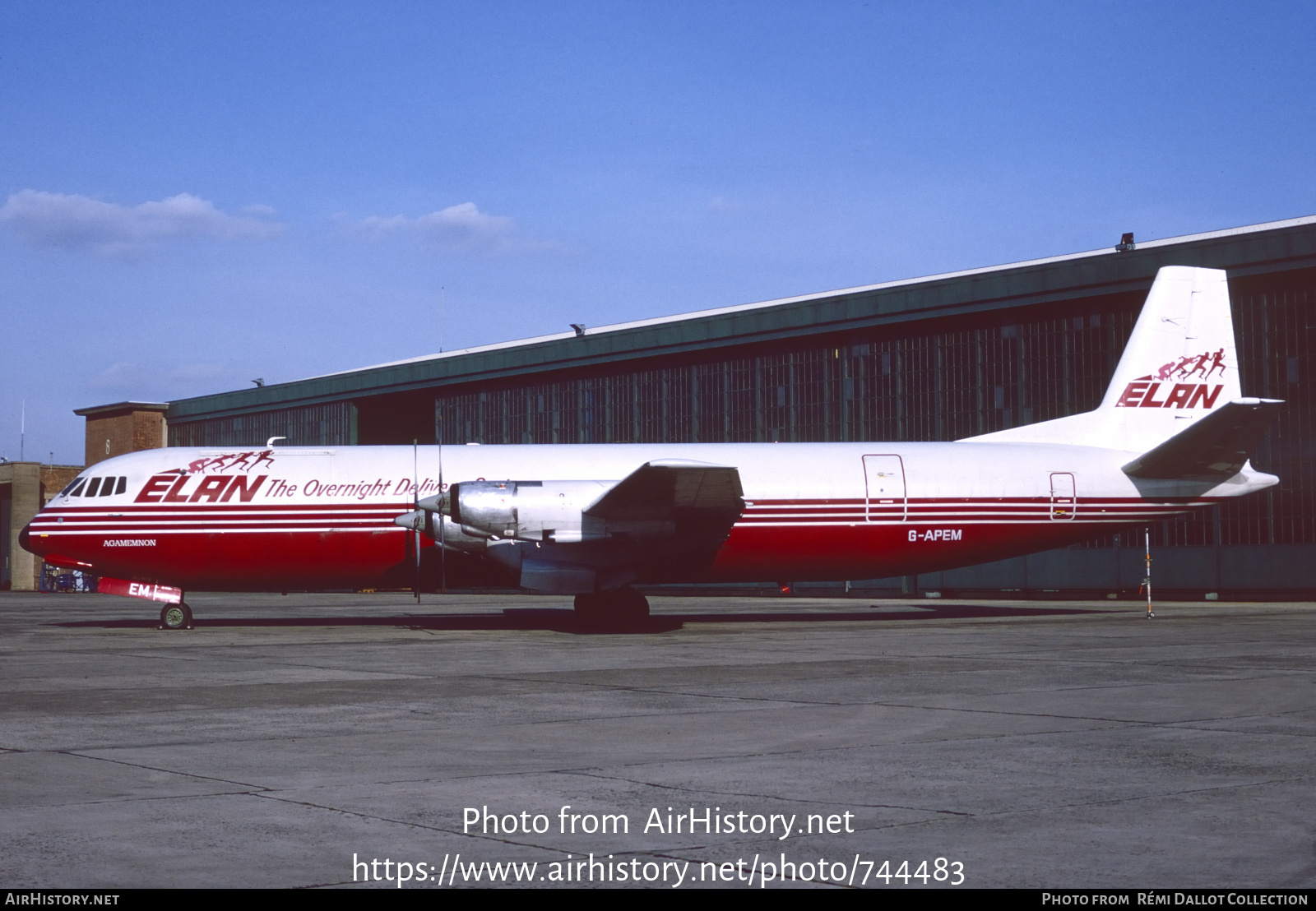 Aircraft Photo of G-APEM | Vickers 953C Merchantman | Elan Overnight Delivery System | AirHistory.net #744483