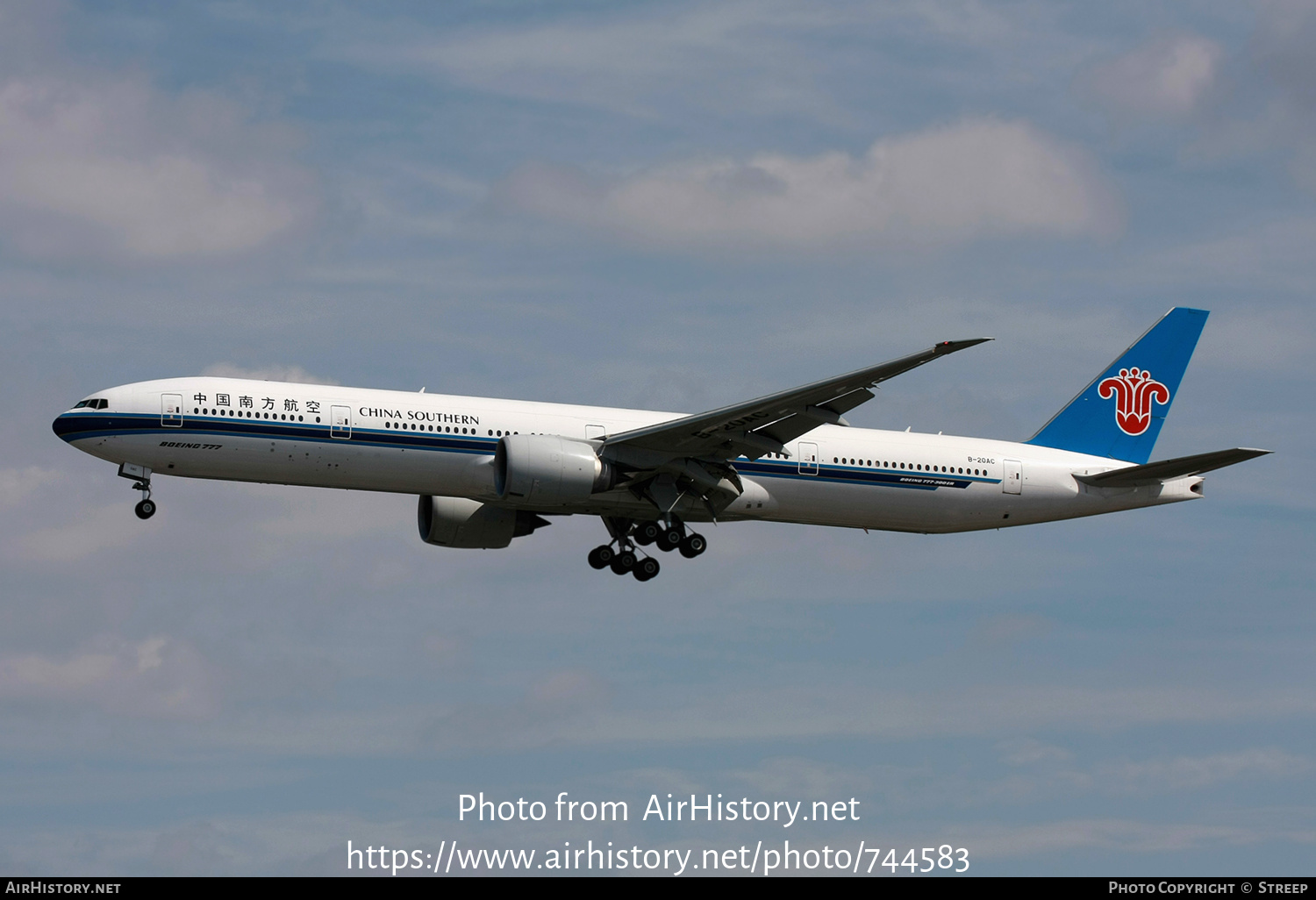 Aircraft Photo of B-20AC | Boeing 777-300/ER | China Southern Airlines | AirHistory.net #744583