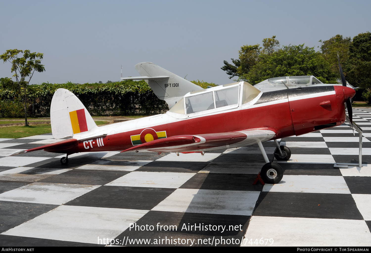 Aircraft Photo of CT-111 | De Havilland Canada DHC-1 Chipmunk T10 | Sri Lanka - Air Force | AirHistory.net #744679