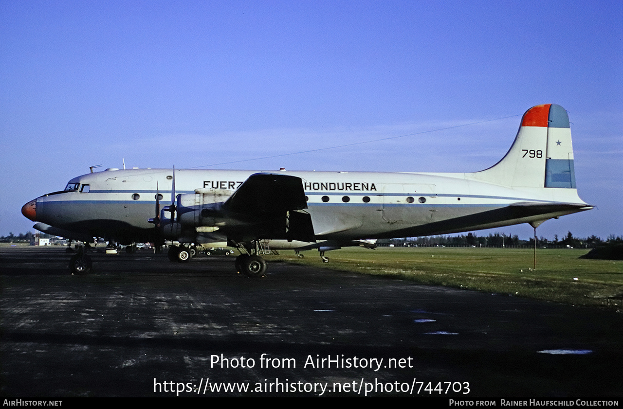 Aircraft Photo of 798 | Douglas C54E-DC | Honduras - Air Force | AirHistory.net #744703