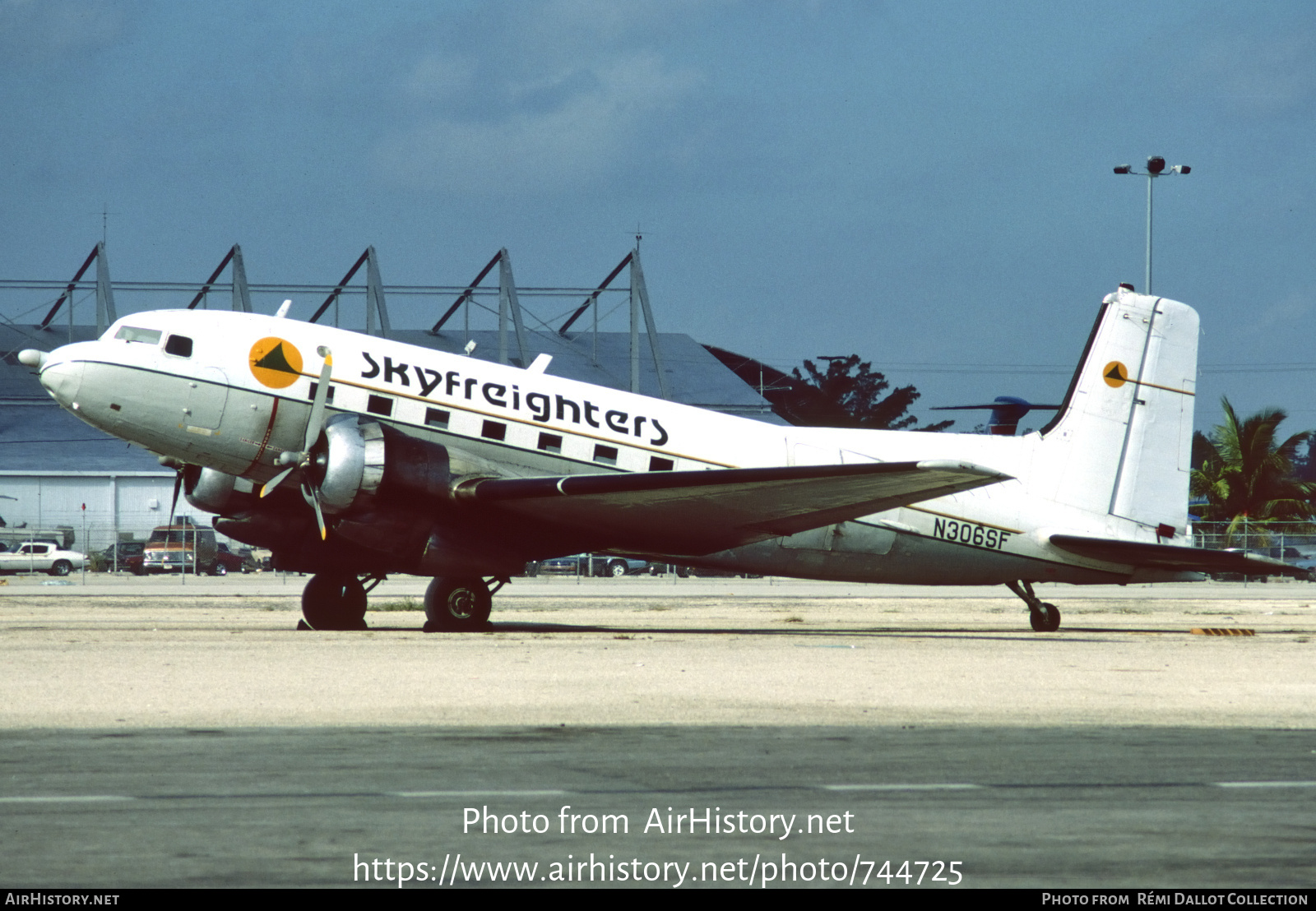 Aircraft Photo of N306SF | Douglas C-117D (DC-3S) | Skyfreighters | AirHistory.net #744725