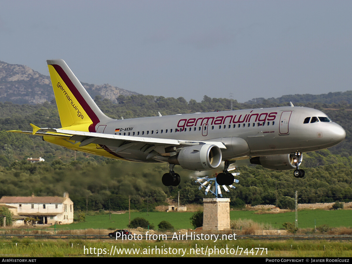 Aircraft Photo of D-AKNV | Airbus A319-112 | Germanwings | AirHistory.net #744771