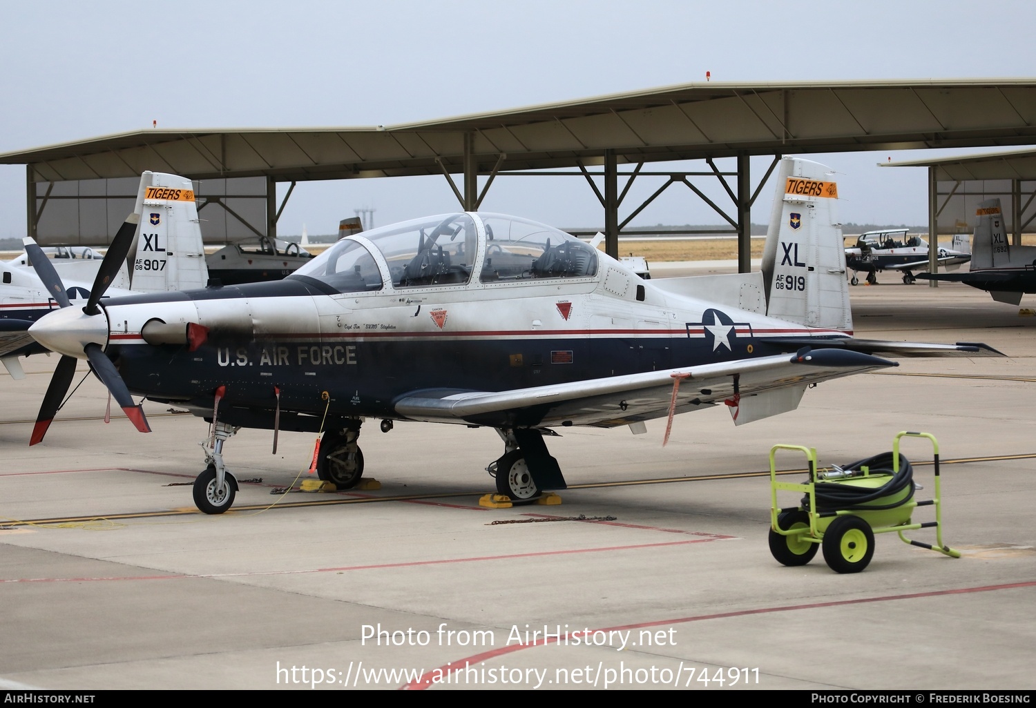 Aircraft Photo of 08-3919 / AF08-919 | Hawker Beechcraft T-6A Texan II | USA - Air Force | AirHistory.net #744911