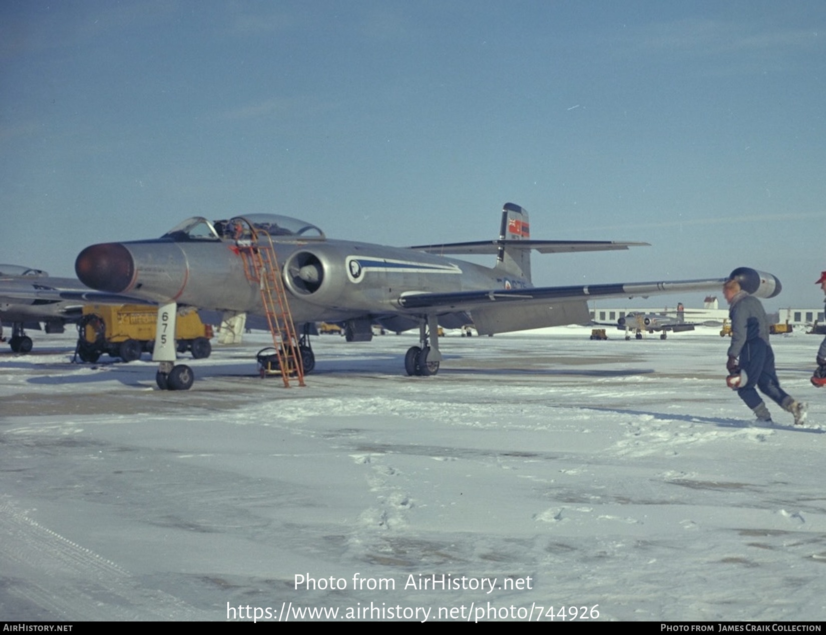 Aircraft Photo of 18675 | Avro Canada CF-100 Canuck Mk.5 | Canada - Air Force | AirHistory.net #744926