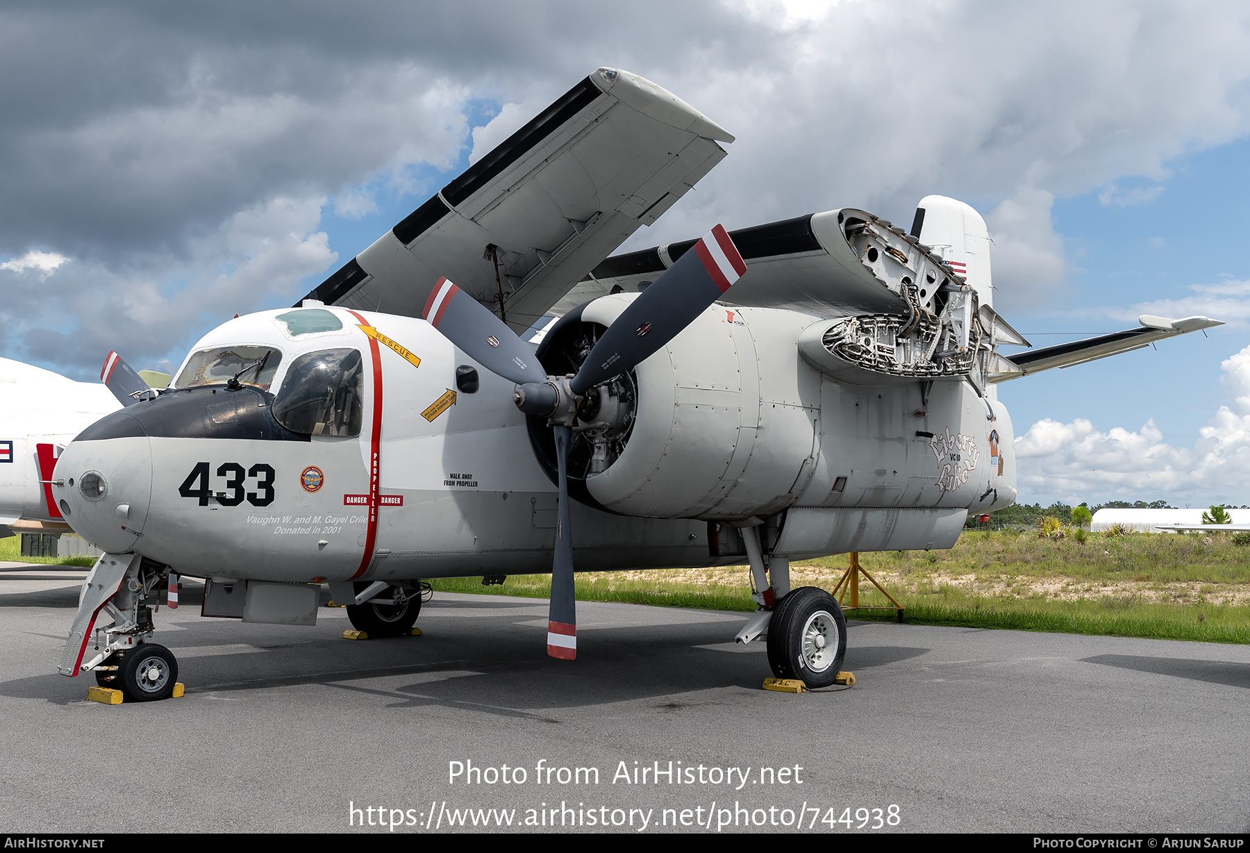 Aircraft Photo of N8114T / 136433 | Grumman US-2B Tracker (G-89) | USA - Navy | AirHistory.net #744938