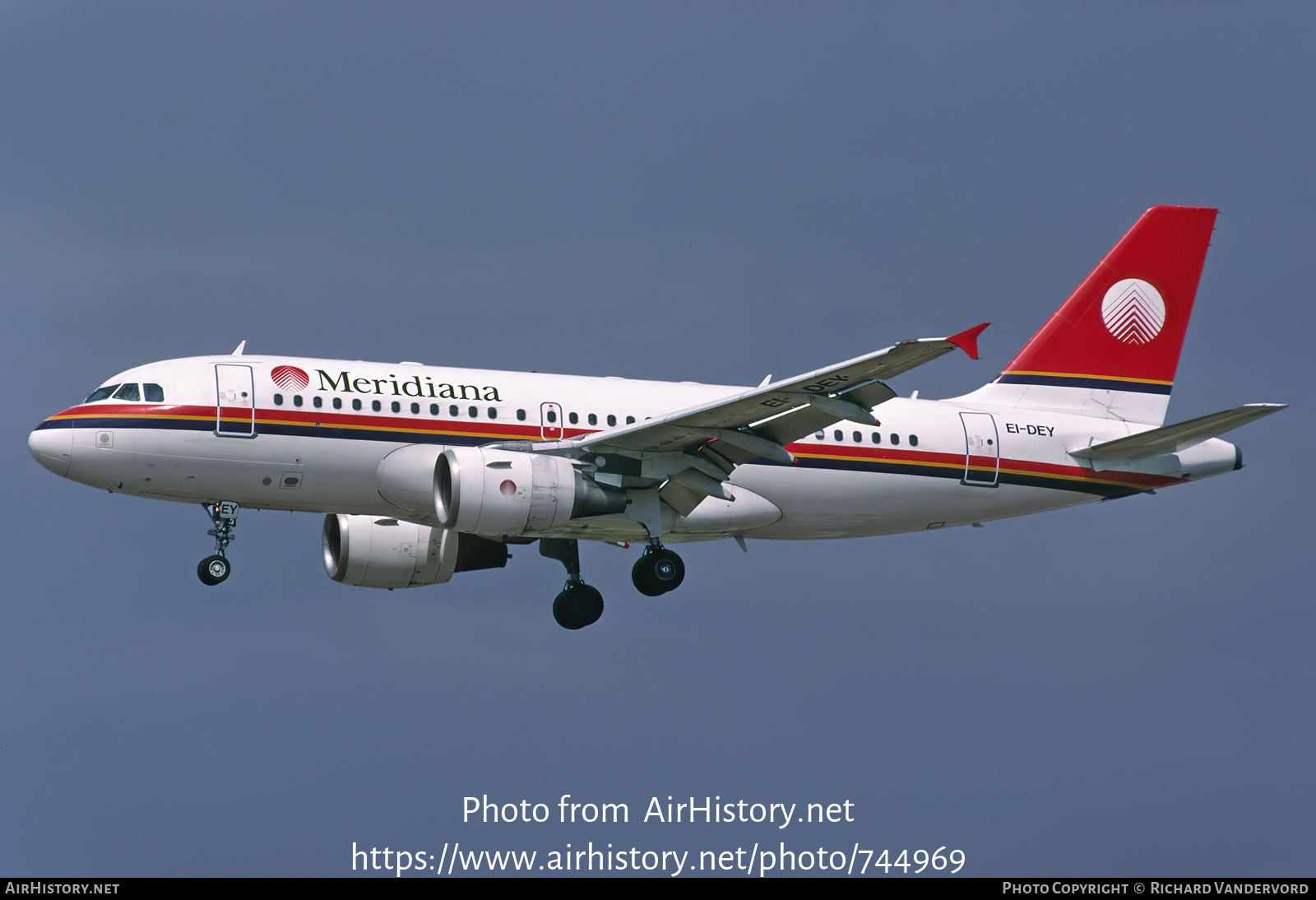 Aircraft Photo of EI-DEY | Airbus A319-112 | Meridiana | AirHistory.net #744969