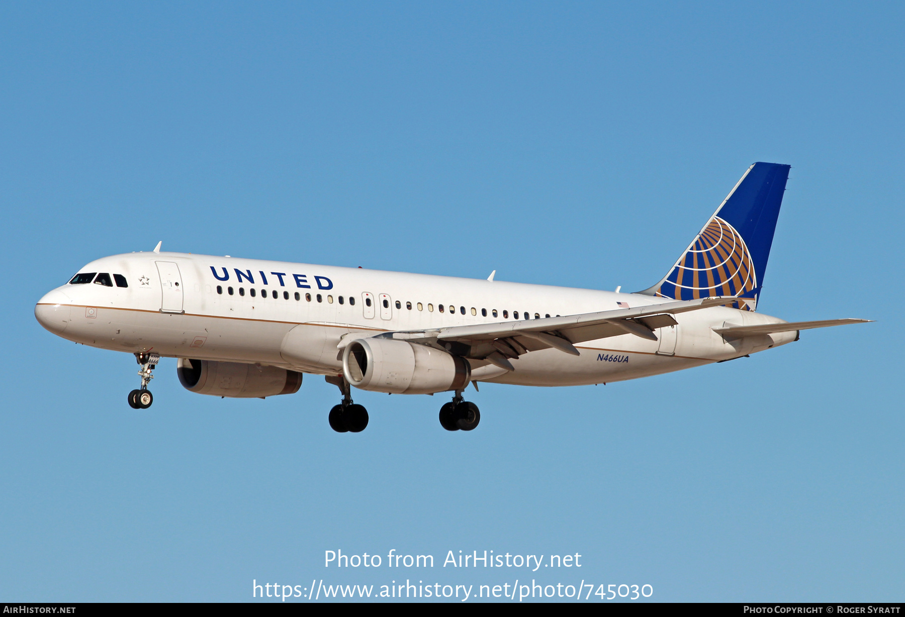 Aircraft Photo of N466UA | Airbus A320-232 | United Airlines | AirHistory.net #745030