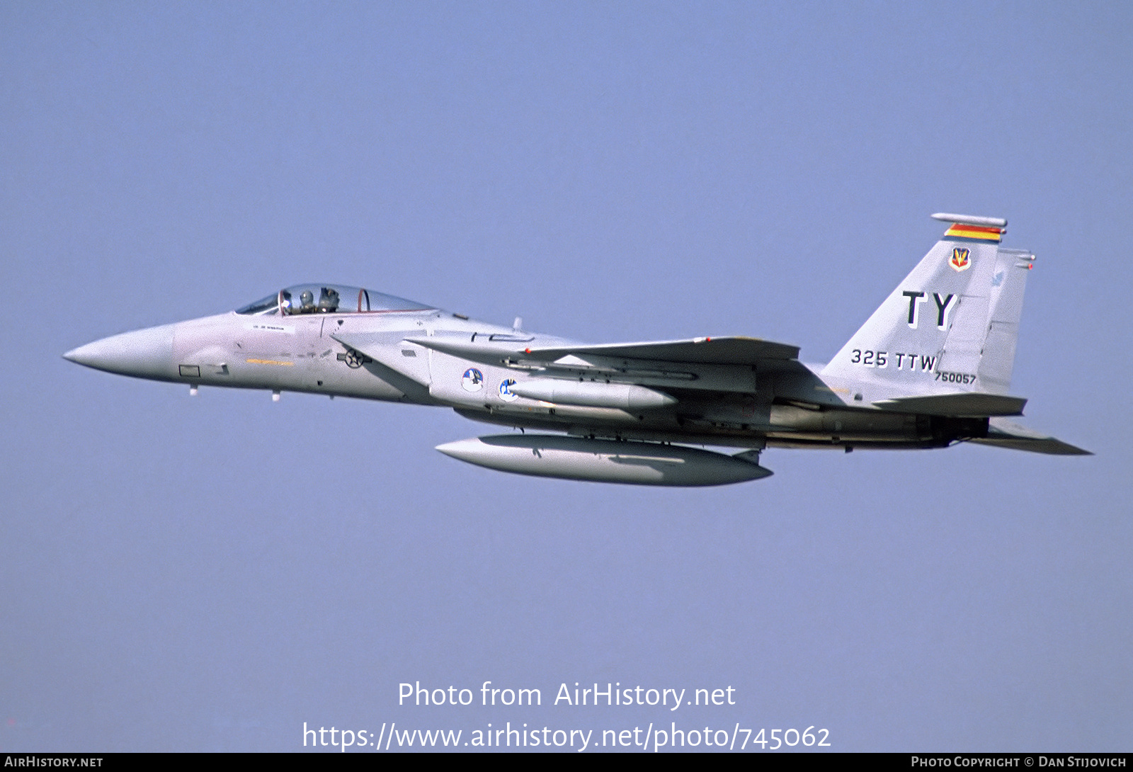 Aircraft Photo of 75-0057 / AF75-057 | McDonnell Douglas F-15A Eagle | USA - Air Force | AirHistory.net #745062